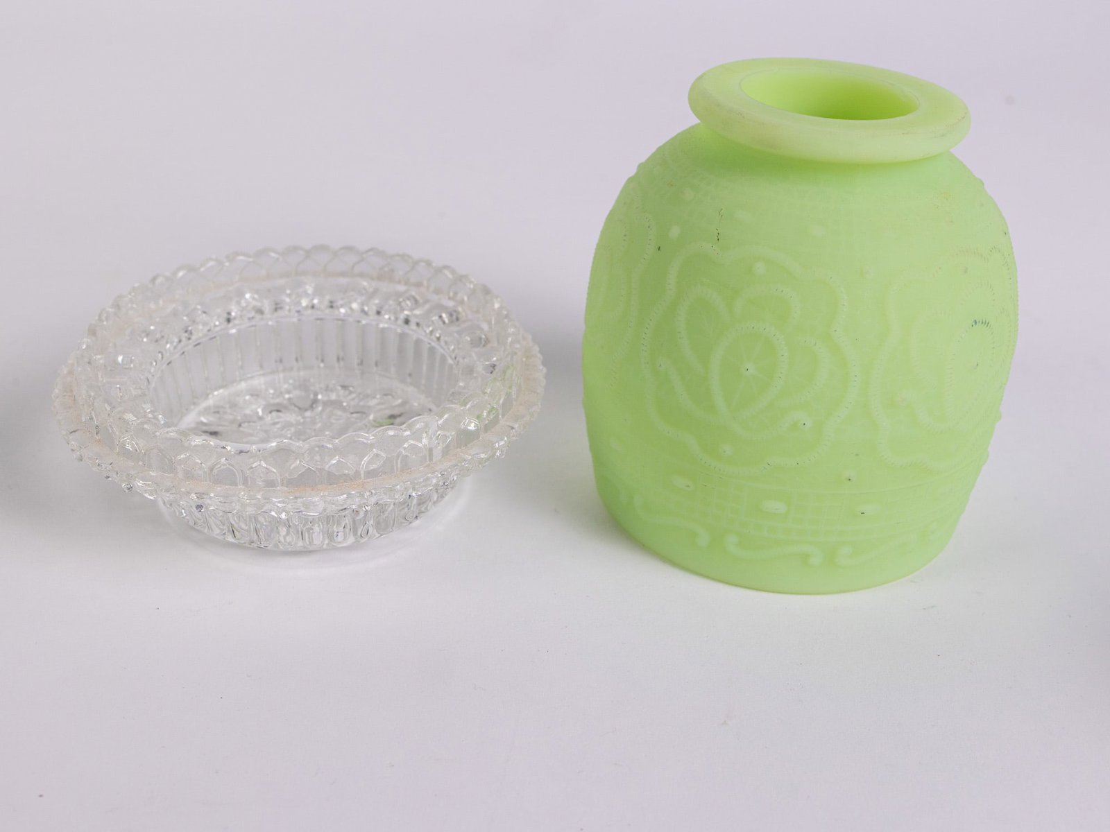 Trio of Fenton Uranium Satin Custard Glass Fairy Lamps ft. Santa Figural Lamp - 5