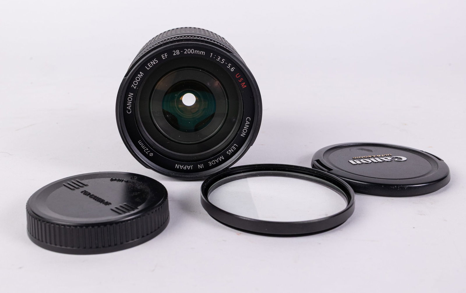 Canon EF 28-200mm 1:3.5-5.6 USM Zoom Lens (1 of 5)