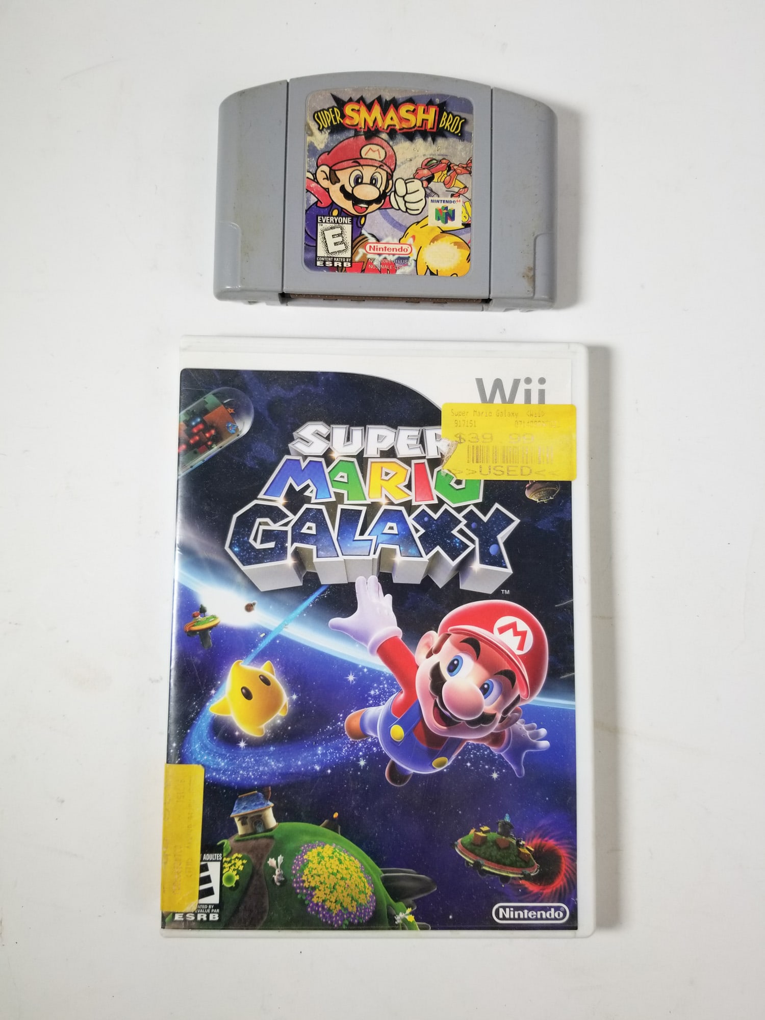 Nintendo 64 Super Smash Bros. & Wii Super Mario Galaxy (1 of 3)