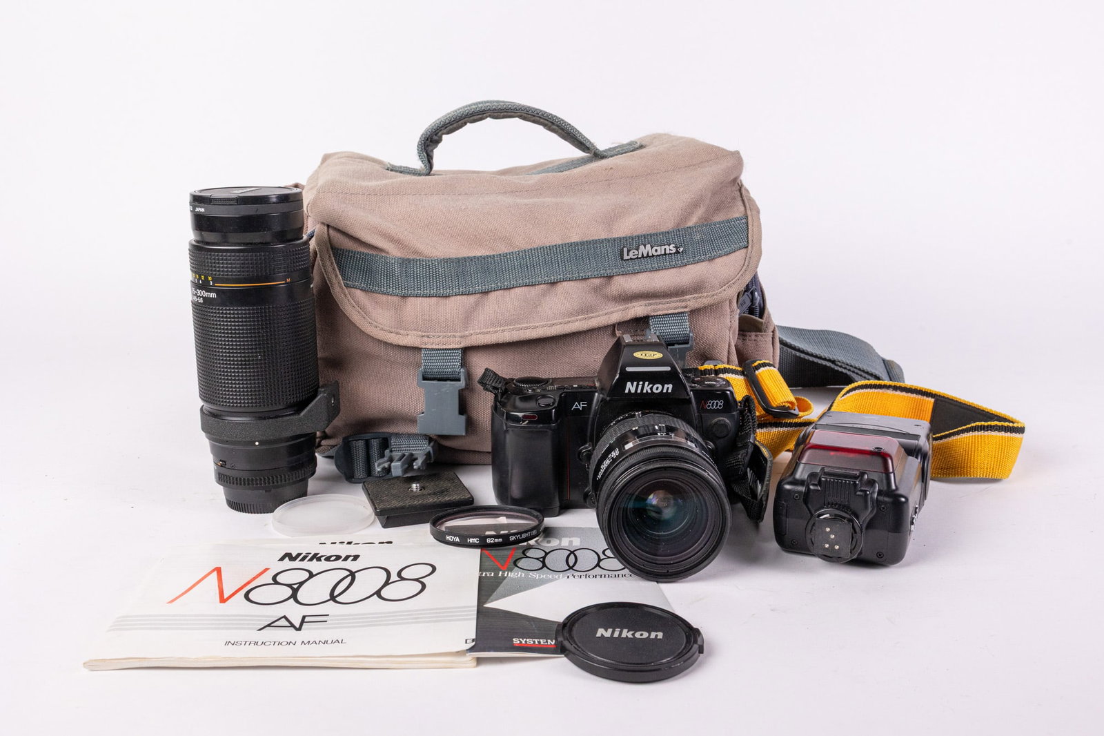 Nikon N8008 SLR Film Camera with Accessories (1 of 7)