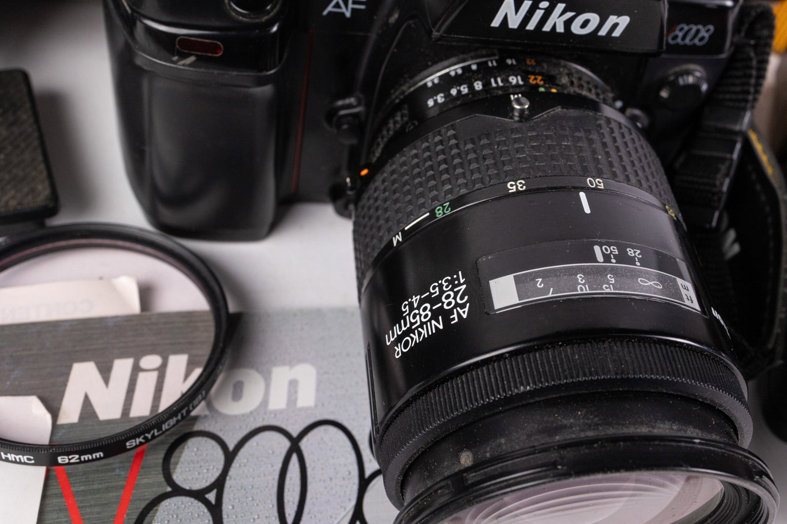 Nikon N8008 SLR Film Camera with Accessories - 3