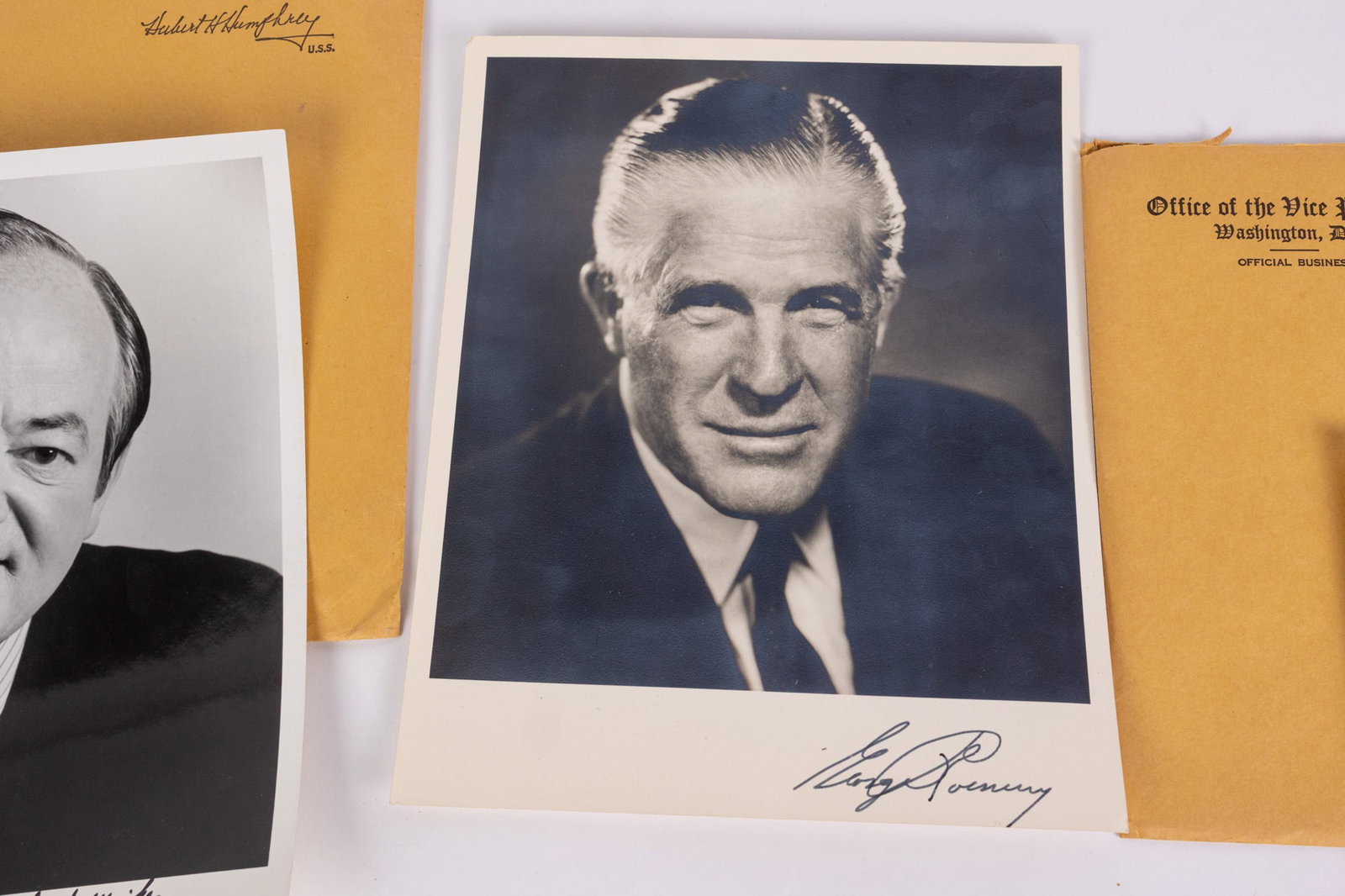 Autographs from Assorted 20th Century American Politicians - 3