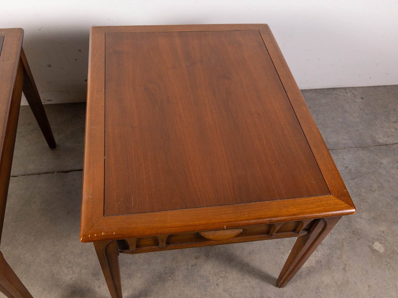 Sears Pacesetter Pair of Vintage Mid Century Modern End Tables - 3