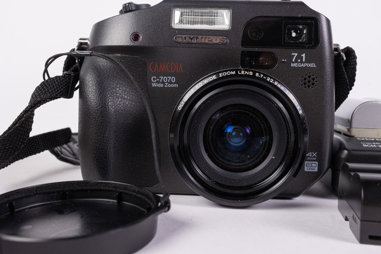 Olympus C-7070 Digital Camera - 3