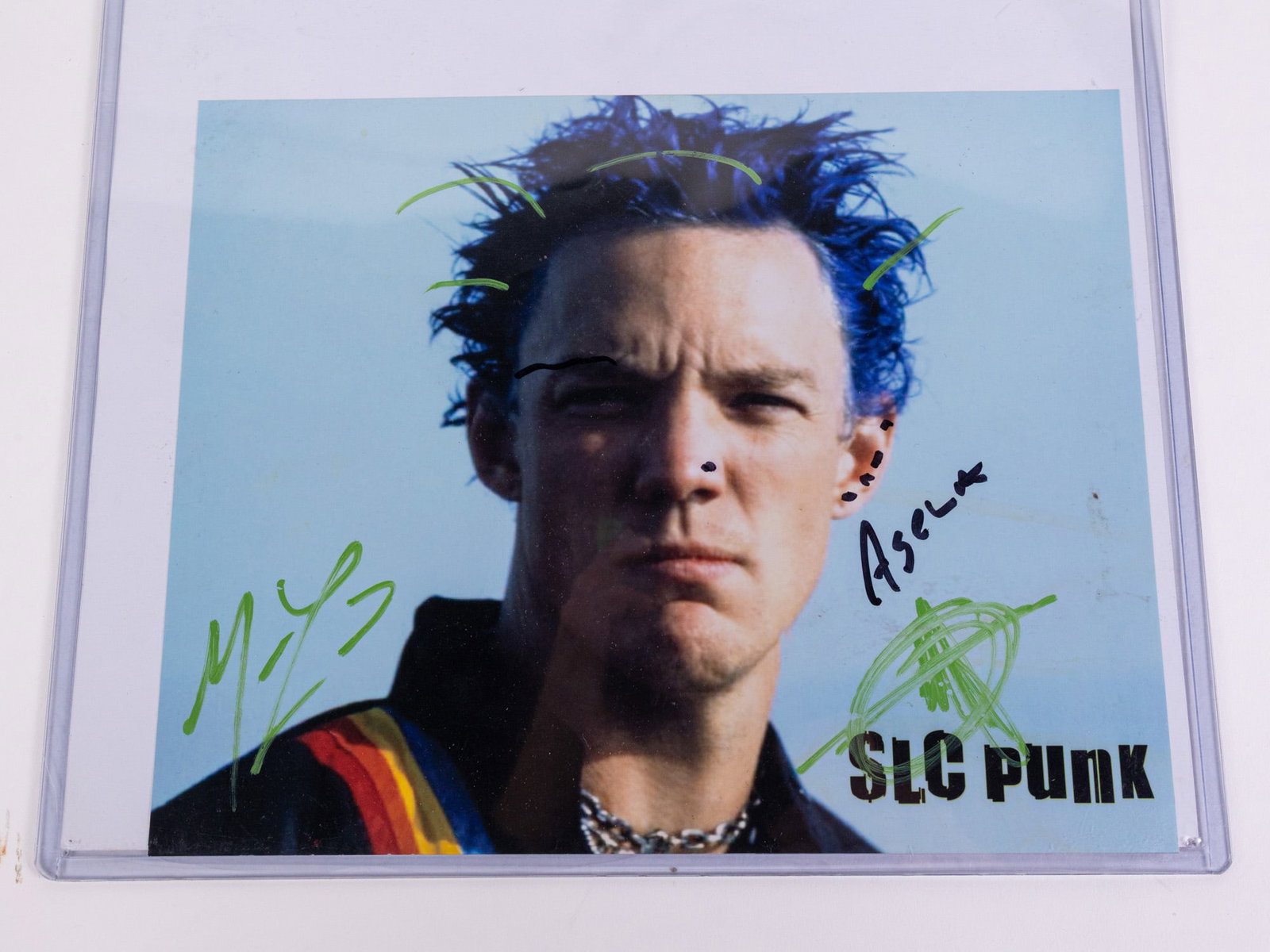 Matthew Lillard Signed SLC Punk Photo with Horror Convention Poster: Matthew Lillard Signed SLC Punk Photo with Horror Convention Poster Size 17.5" x 11.5" Literature Brooks Auction – Online Auction Terms & Conditions Contact: (856) 694-2960 | info@brooks.auctio