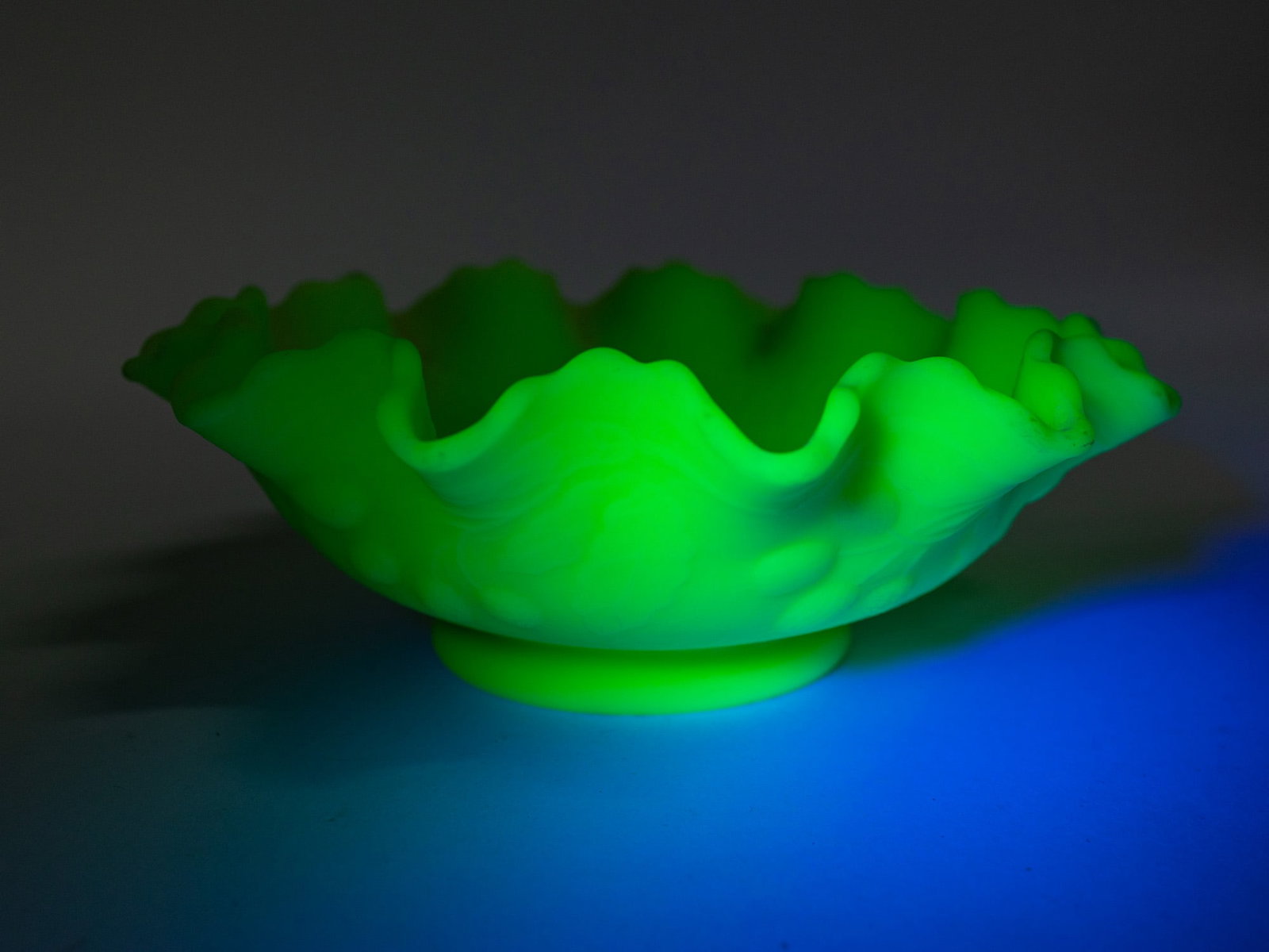 Three Pieces of Fenton Uranium Satin Custard Glass - 8