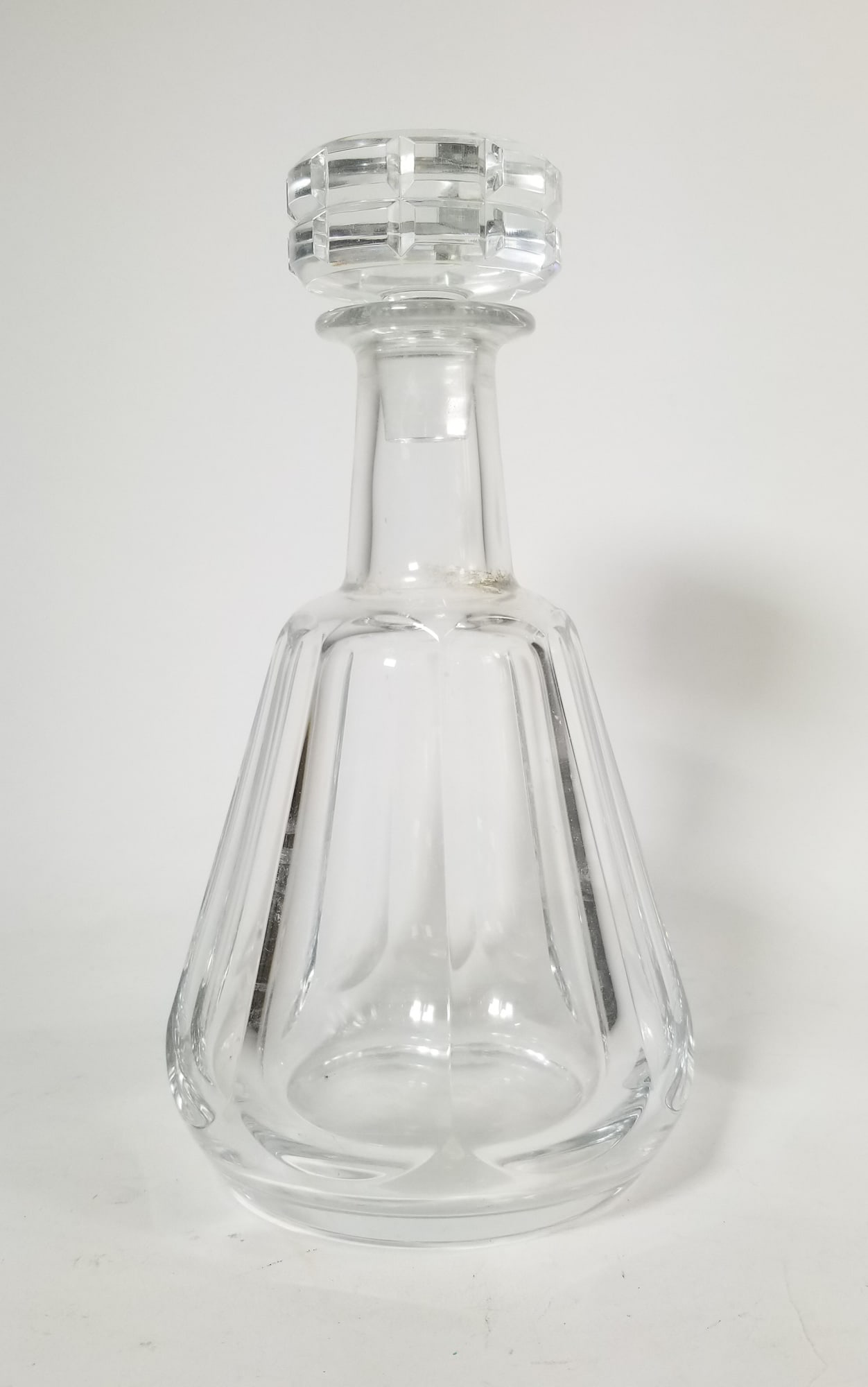 Baccarat Talleyrand Decanter (1 of 3)