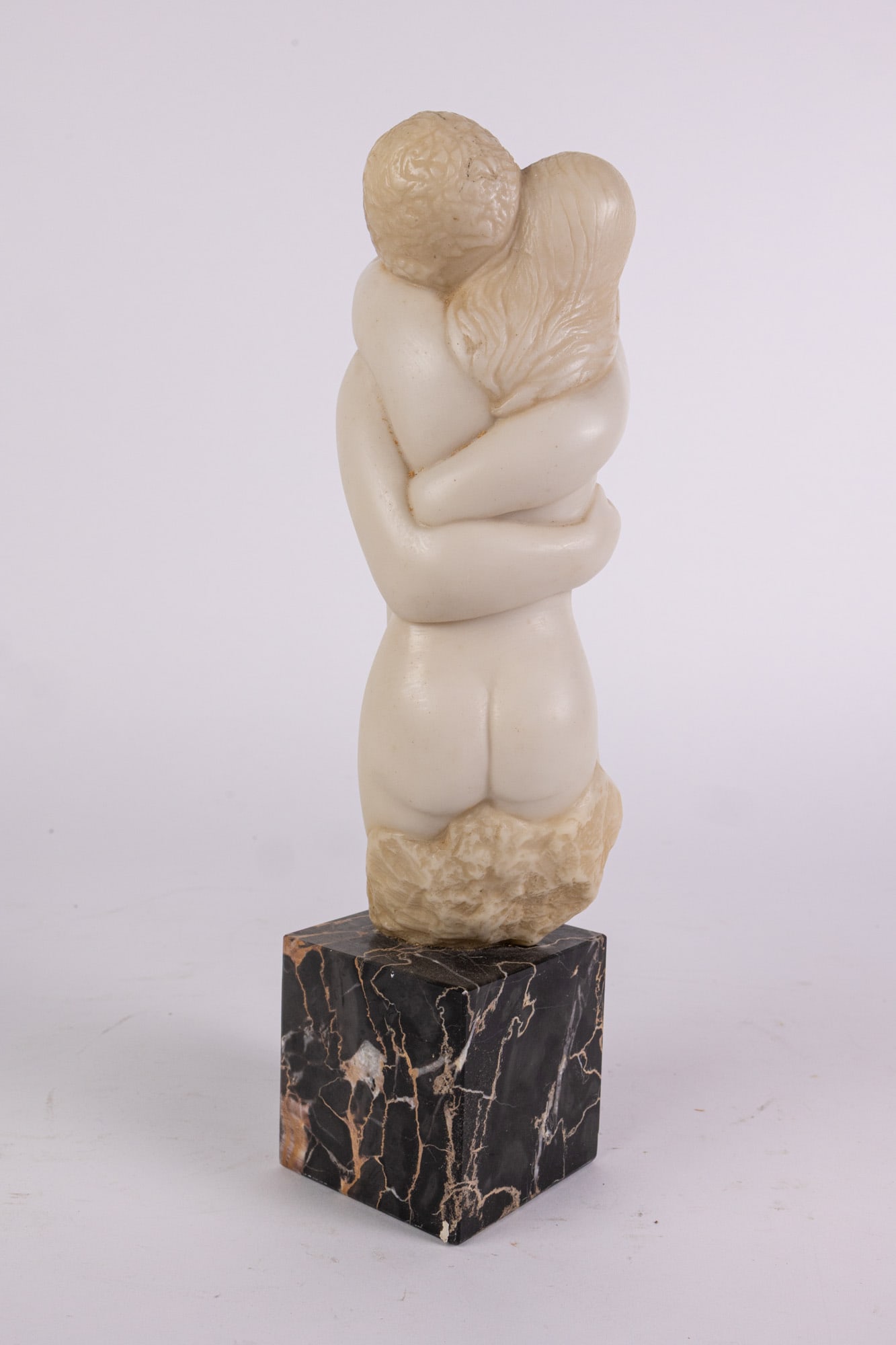 1971 Alva Museum Reproductions "Embracing Nudes": 1971 Alva Museum Reproductions "Embracing Nudes" Size 14" H Literature Brooks Auction – Online Auction Terms & Conditions Contact: (856) 694-2960 | info@brooks.auction READ BEFORE YOU BID: We