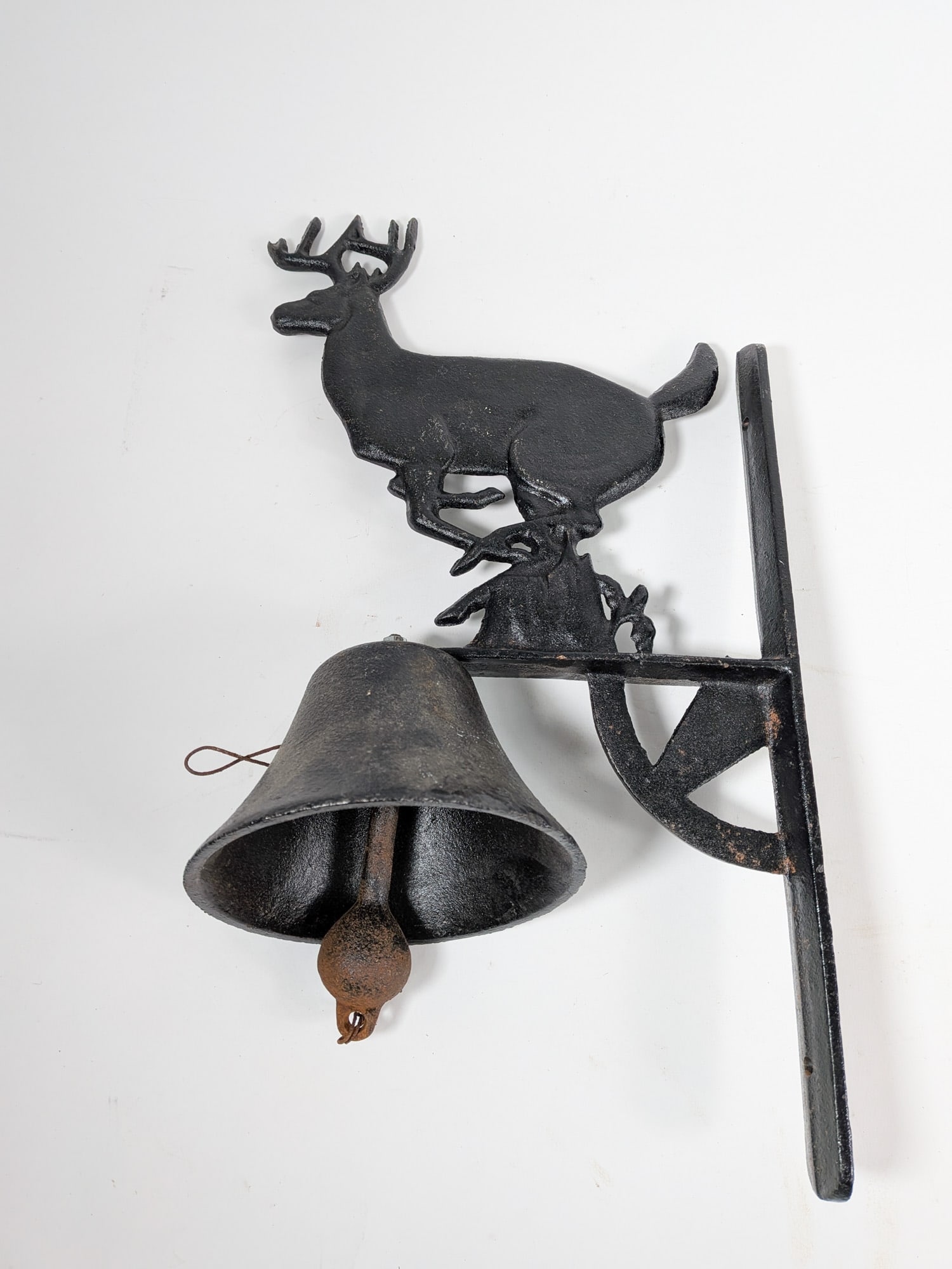Cast Iron Wall Mounted Deer Bell (1 of 3)