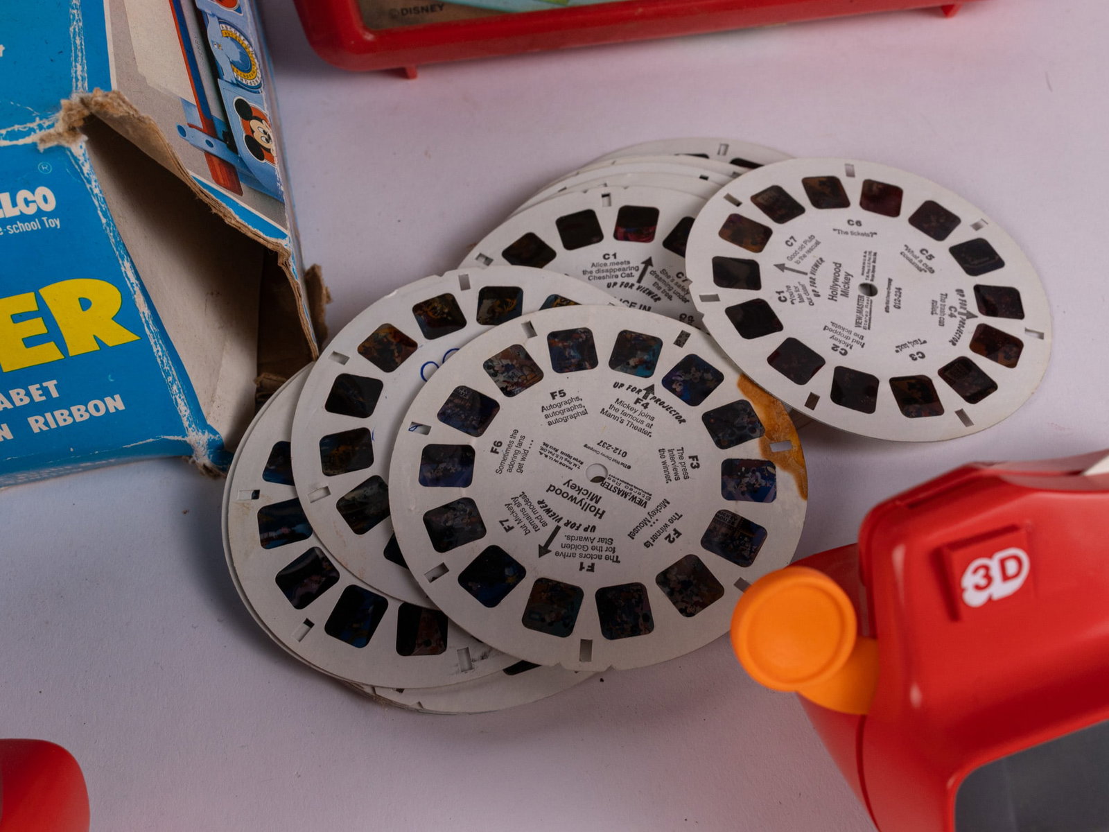 Vintage Disney Toys & Games - 4