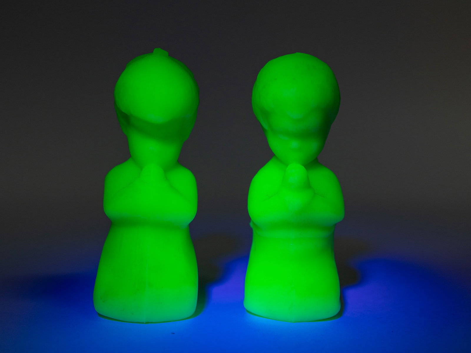 Four Pieces of Fenton Uranium Satin Custard Art Glass - 4