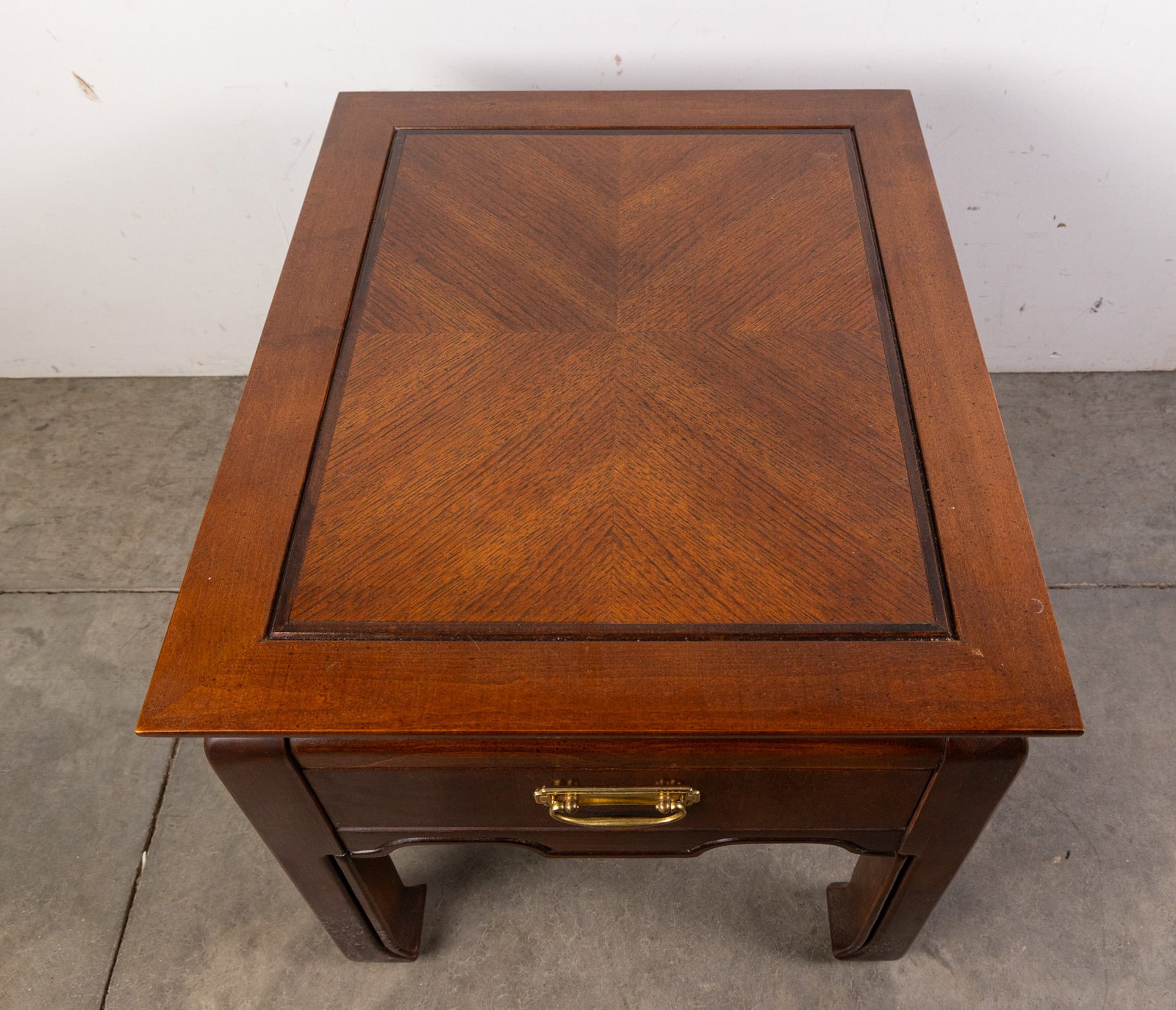 Vintage Broyhill Premier Collection Oriental Style End Table - 2