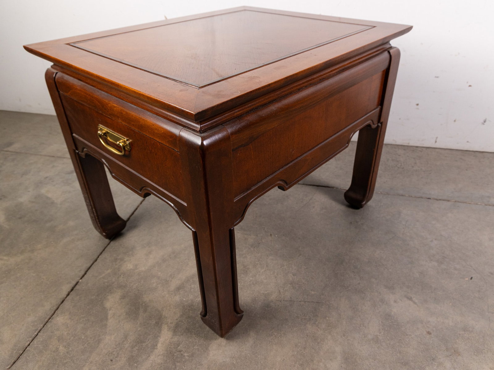 Vintage Broyhill Premier Collection Oriental Style End Table - 5