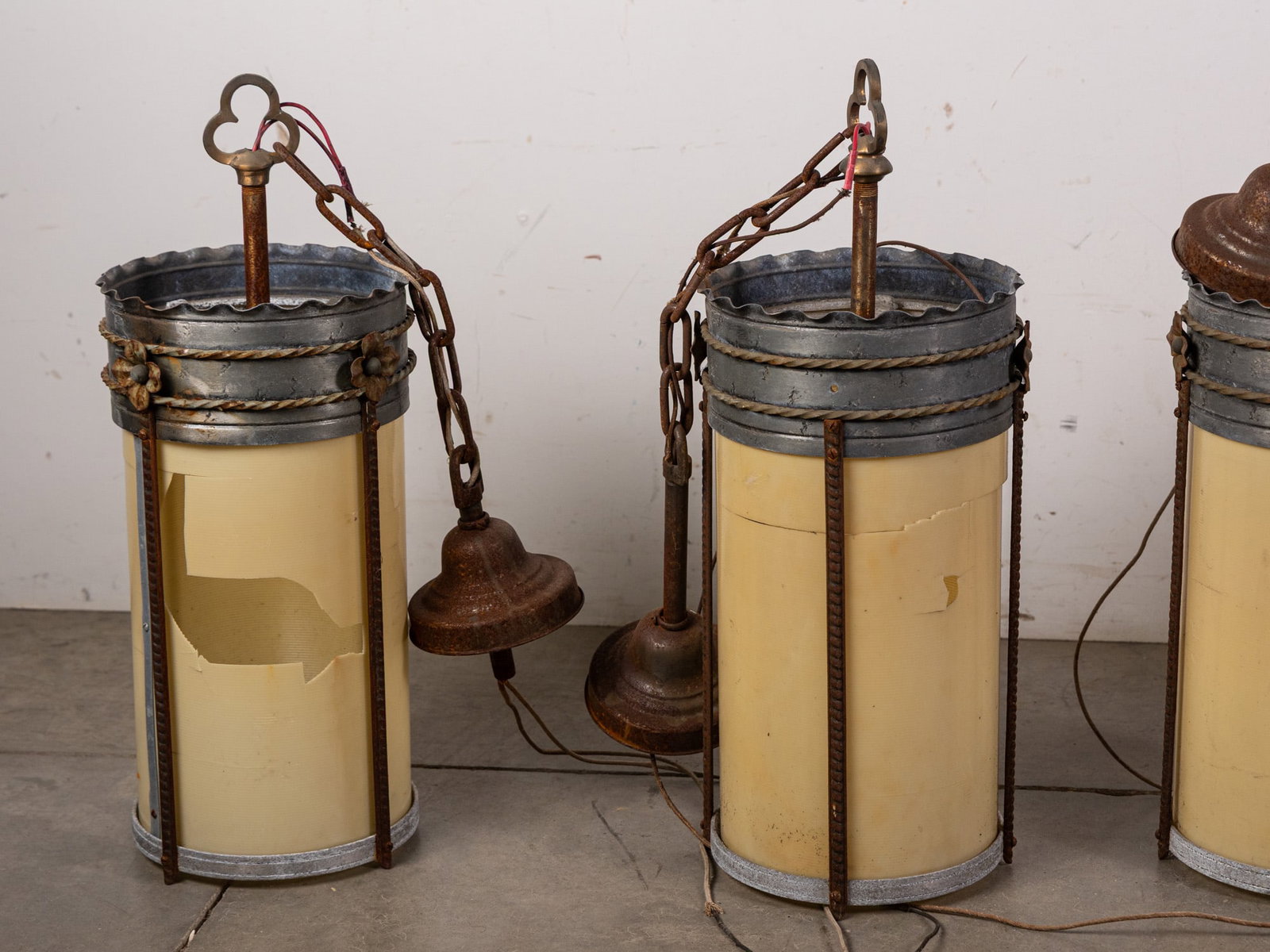 Vintage Set of Five Colonial Revival Pendant Lamps - 2