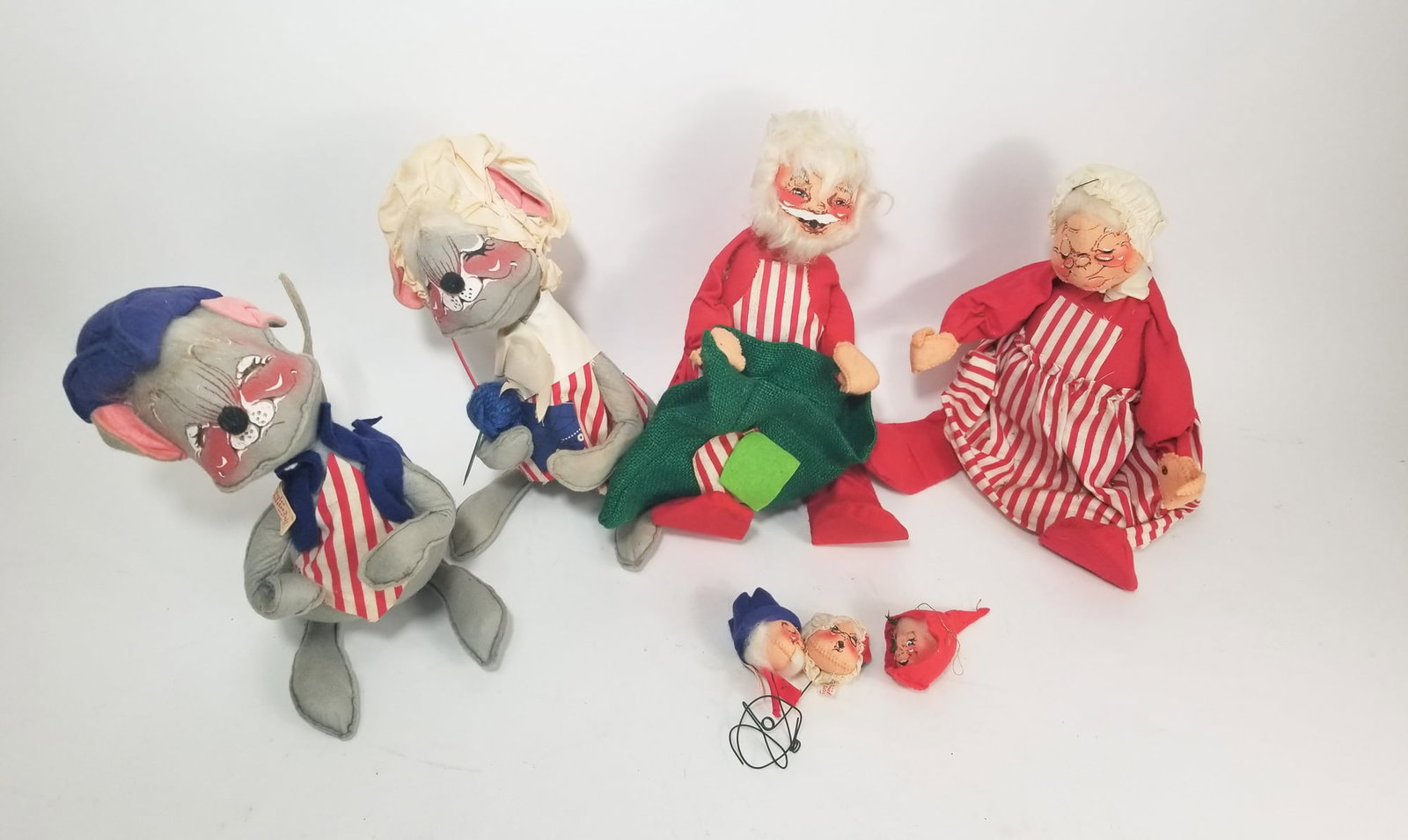 Assortment of Vintage Annalee Figures: Assortment of Vintage Annalee Figures Size 7" x 12" x 12" Literature Brooks Auction – Online Auction Terms & Conditions Contact: (856) 694-2960 | info@brooks.auction READ BEFORE YOU BID: We