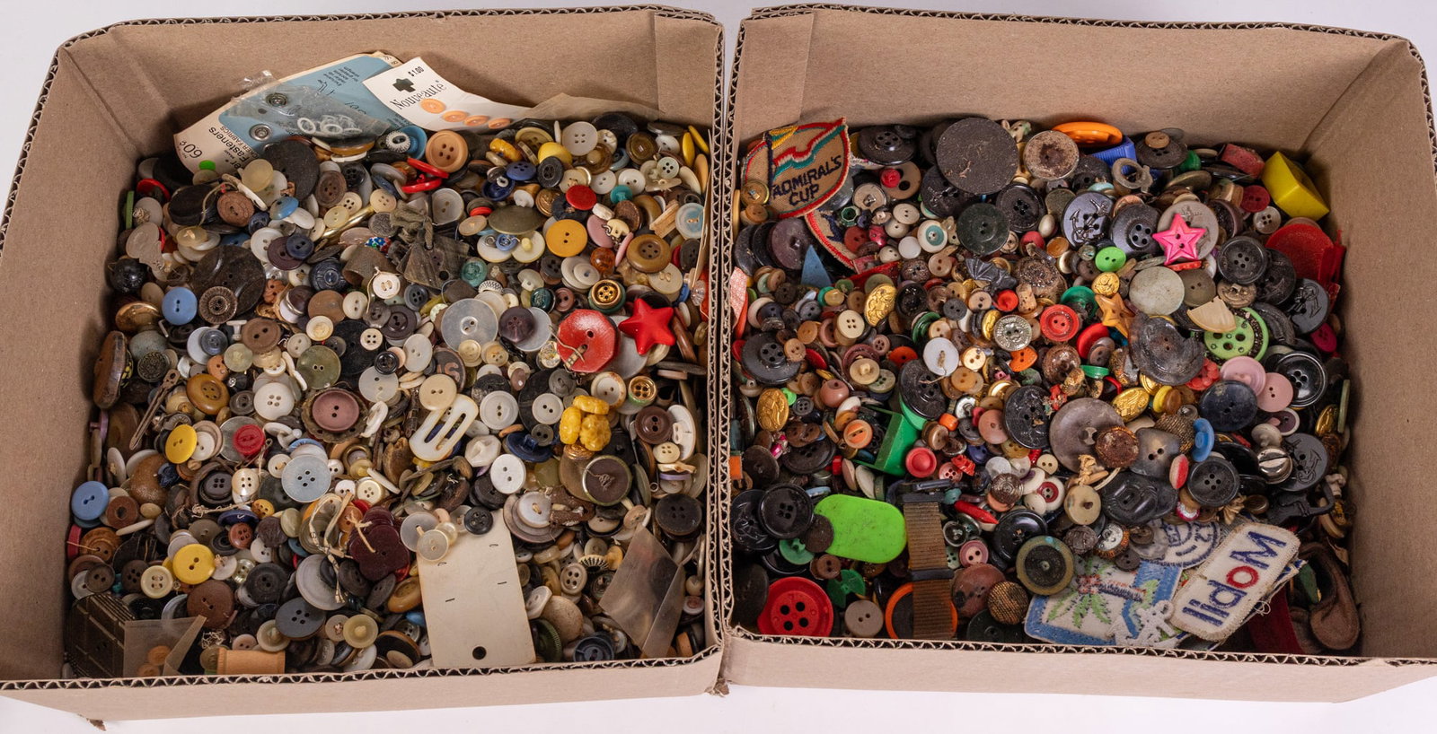 Large Lot of Vintage Buttons: Large Lot of Vintage Buttons Size 7" x 12" x 12" Literature Brooks Auction – Online Auction Terms & Conditions Contact: (856) 694-2960 | info@brooks.auction READ BEFORE YOU BID: We want