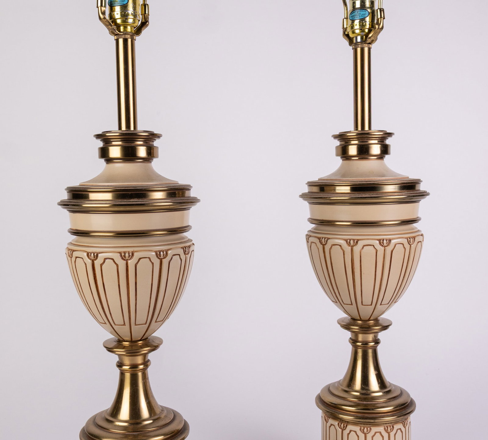 Pair of Vintage Brass-Toned Decorative Table Lamps - 3