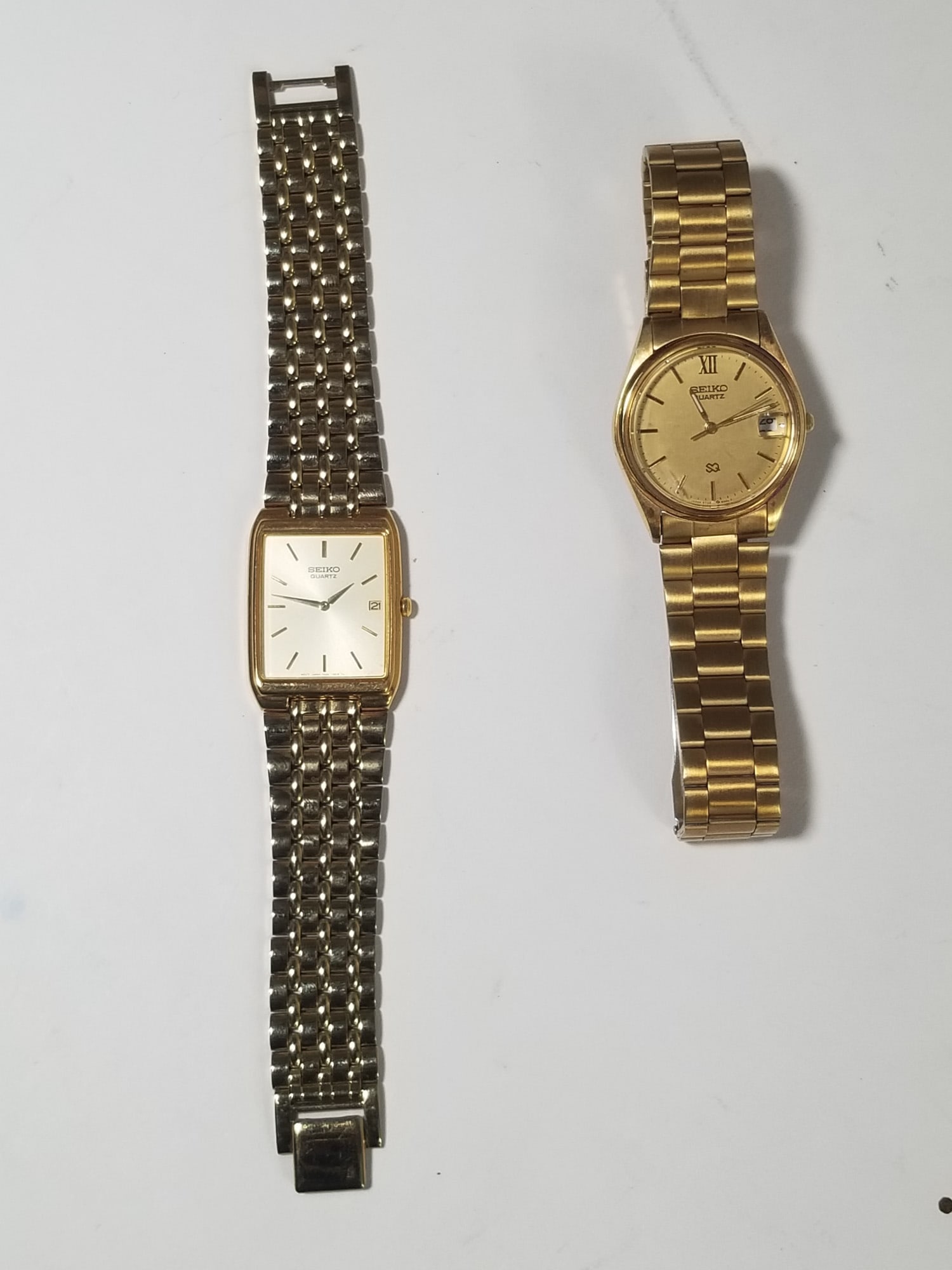 Two Seiko quartz Gold Tone Vintage Watches: Two Seiko quartz Gold tone vintage watches Literature Brooks Auction – Online Auction Terms & Conditions Contact: (856) 694-2960 | info@brooks.auction READ BEFORE YOU BID: We want you to feel