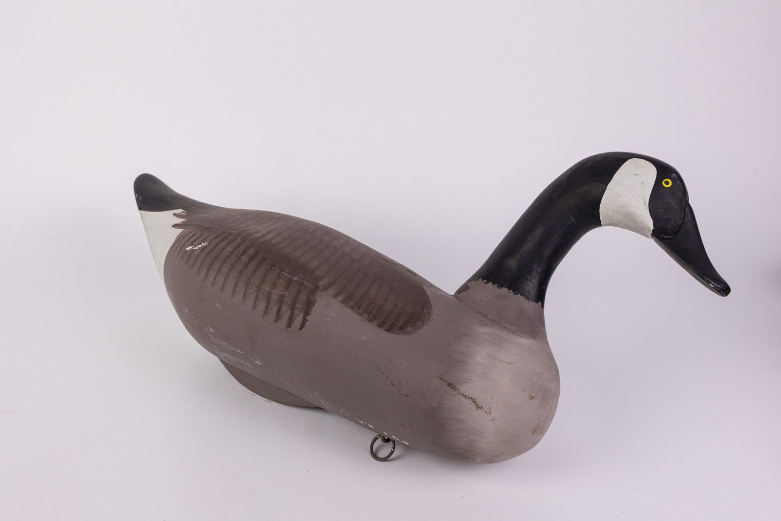 LARGE Vintage Solid Wood Canada Goose Decoy (1 of 6)