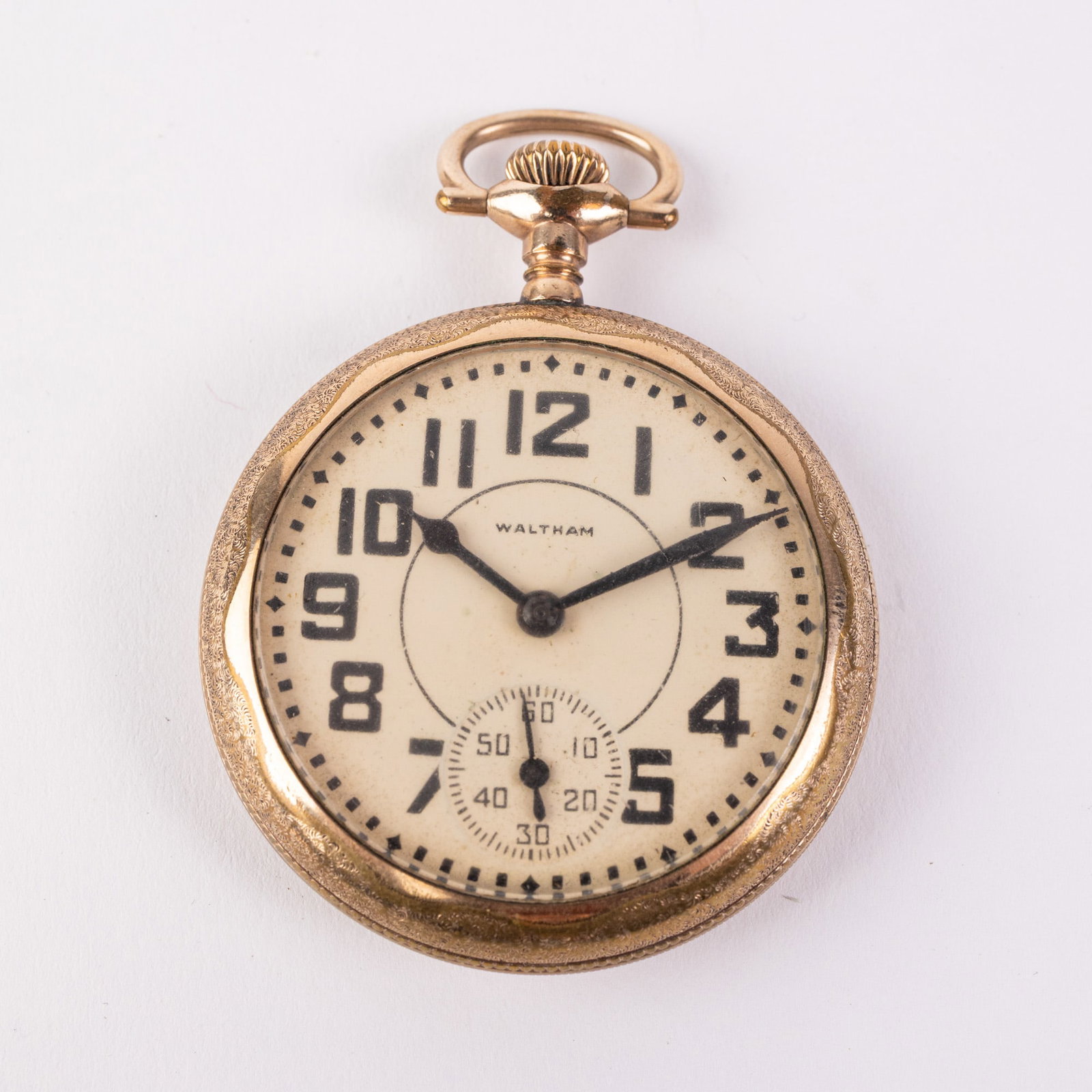 Waltham 16-A Antique Pocket Watch c. 1895: Etched stag motif on back, 17 Jewels, case marked 4989946, serial number 32040251 Size 16/s [movement] Literature Brooks Auction – Online Auction Terms & Conditions Contact: (856) 694-2960 |