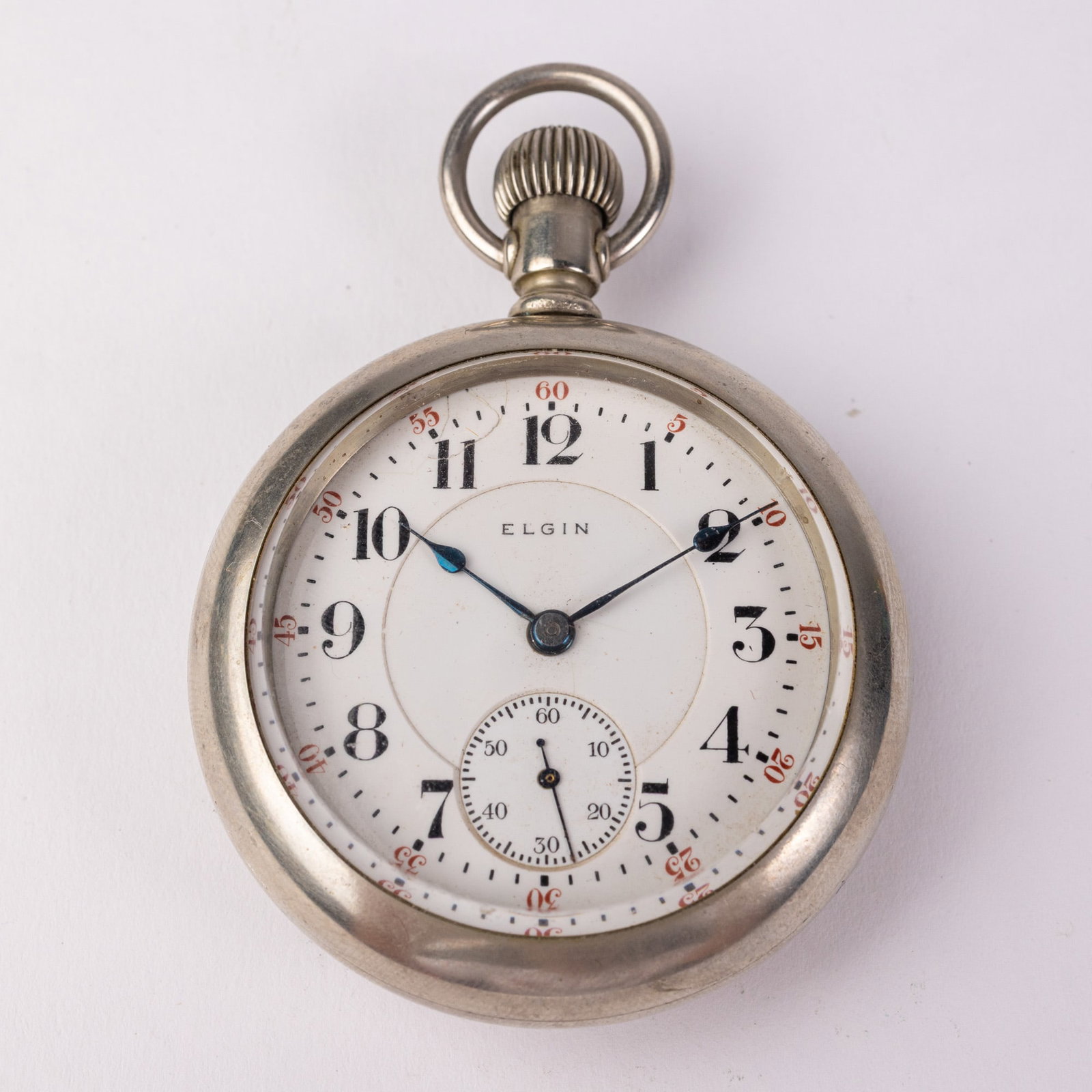 Antique Locomotive Motif B.W. Raymond Elgin Pocket Watch: Etched locomotive image on back of watch, 19 Jewels, case marked 142437, serial number 11773623, Philadelphia watch case co. Silverode Literature Brooks Auction – Online Auction Terms &