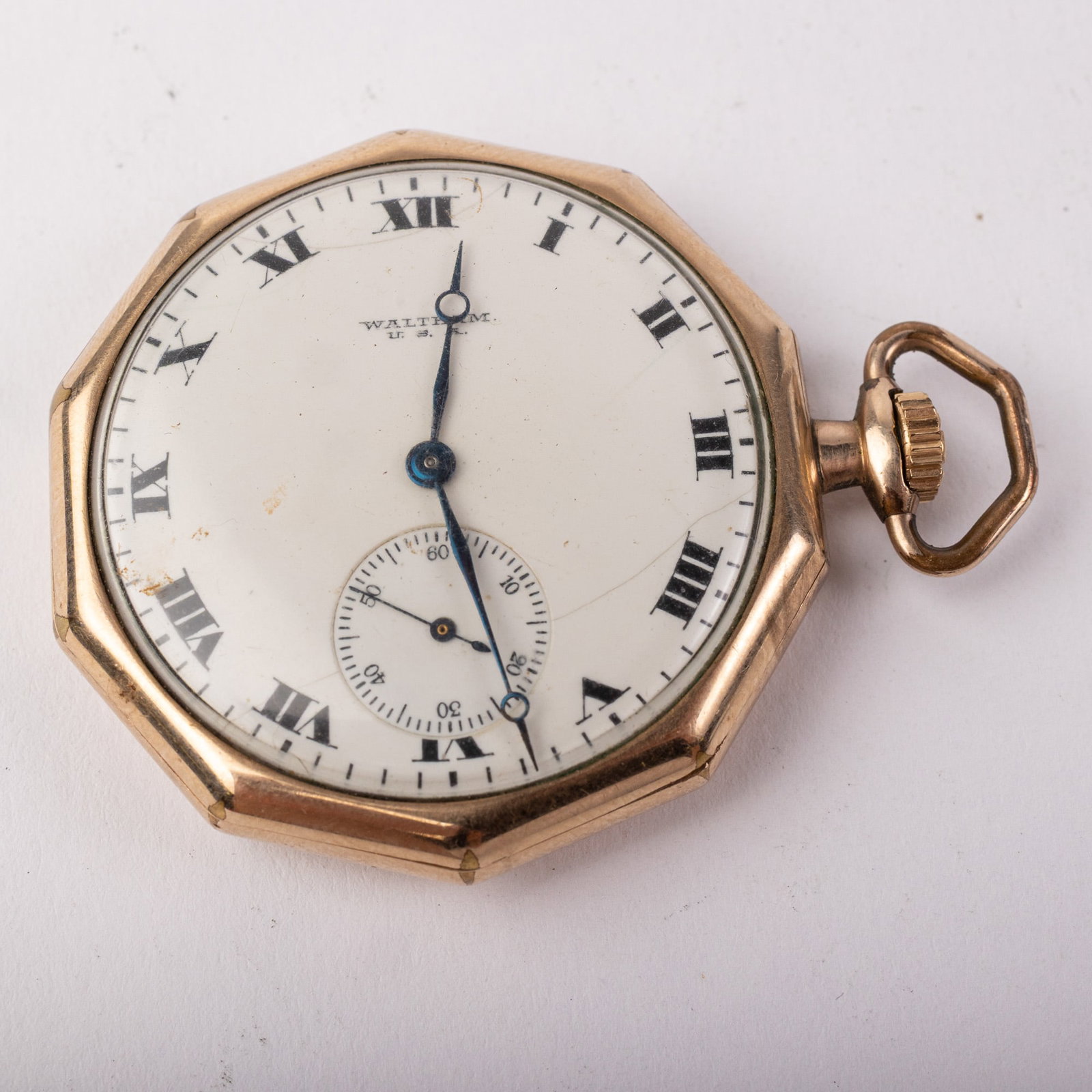 Antique Waltham Pocket Watch c. 1919: 11 Jewels, case marked 4923688, serial number 22352908 Size 8/s [movement] Literature Brooks Auction – Online Auction Terms & Conditions Contact: (856) 694-2960 | info@brooks.auction READ