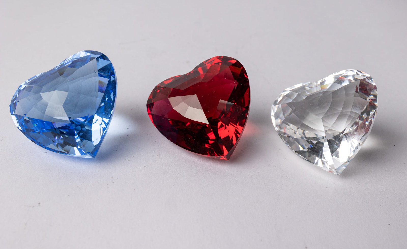 Three Swarovski Crystal Renewal Gift Hearts IOB - 4