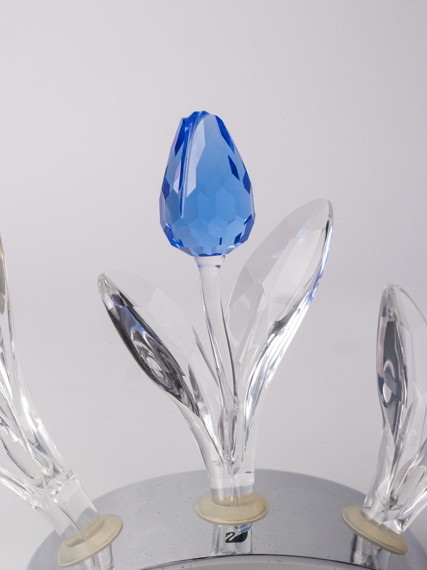 Swarovski Crystal Society Tulips with Display Stands IOB - 7