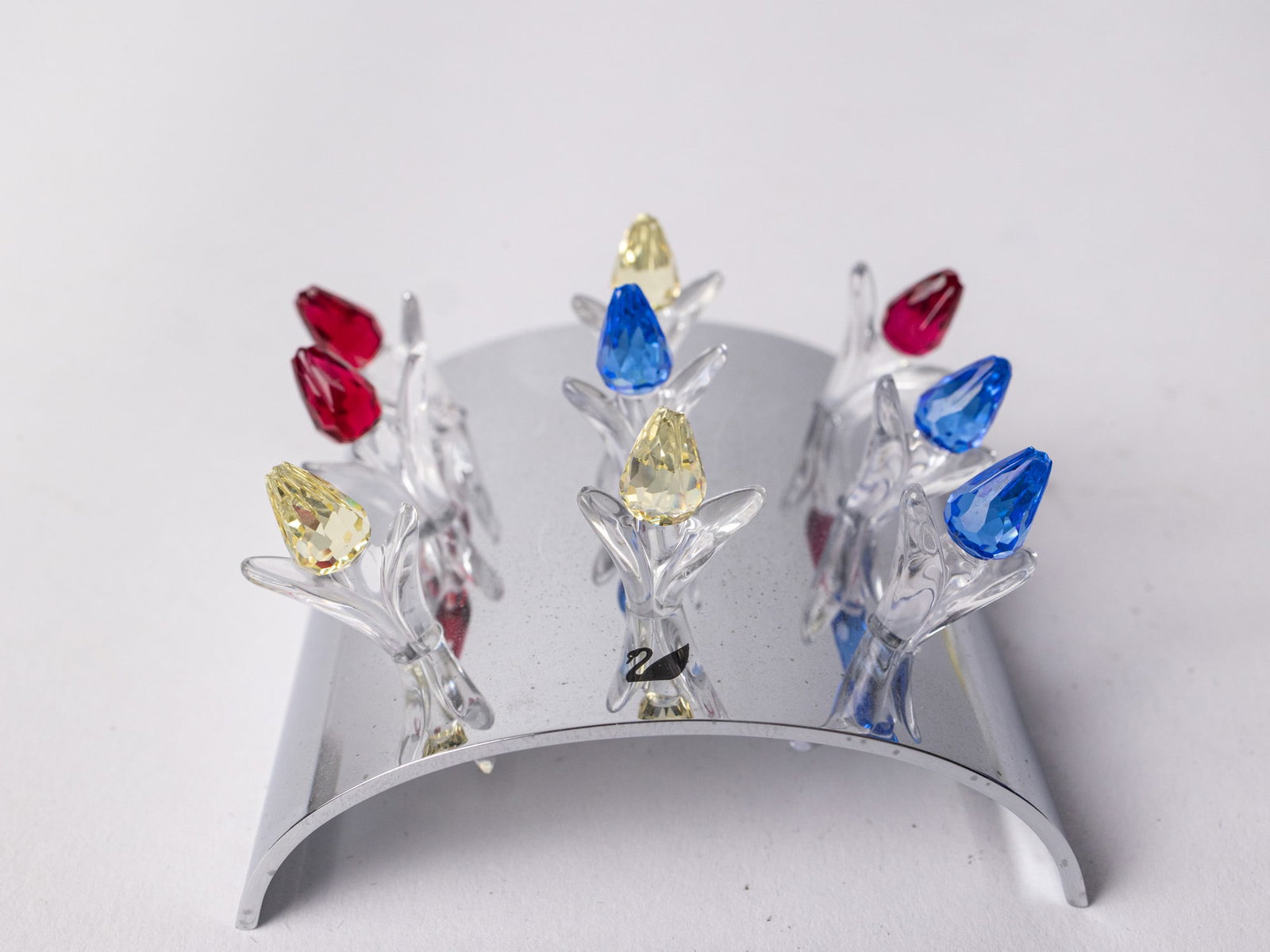 Swarovski Crystal Society Tulips with Display Stands IOB - 9