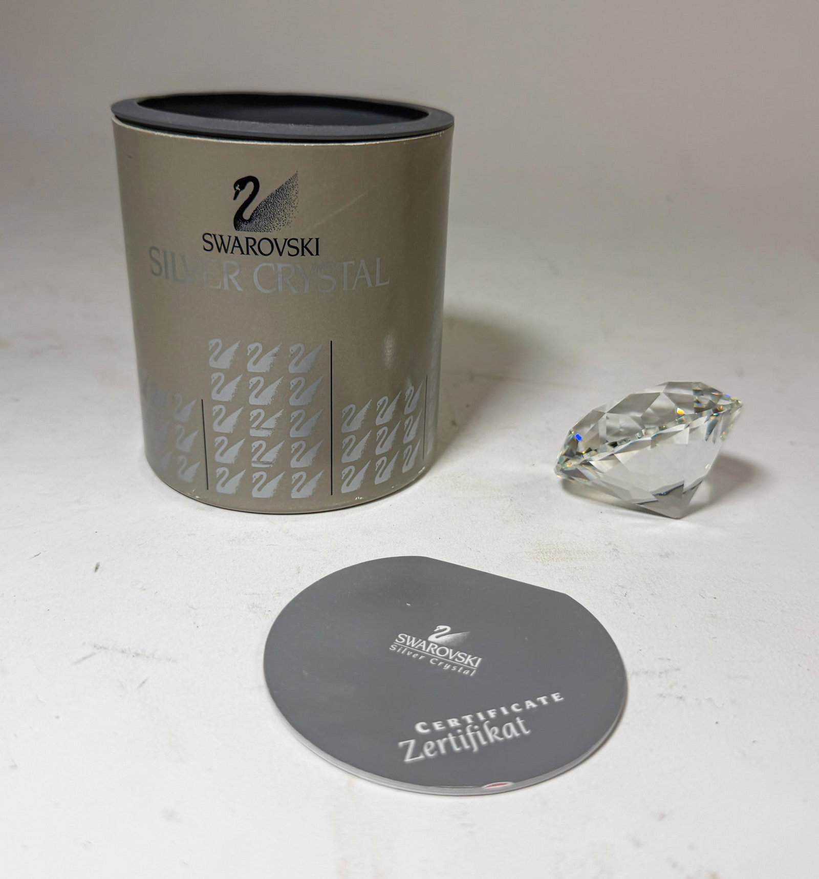 Swarovski " Crystal Diamond Paperweight " Crystal Figurine IOB (1 of 5)