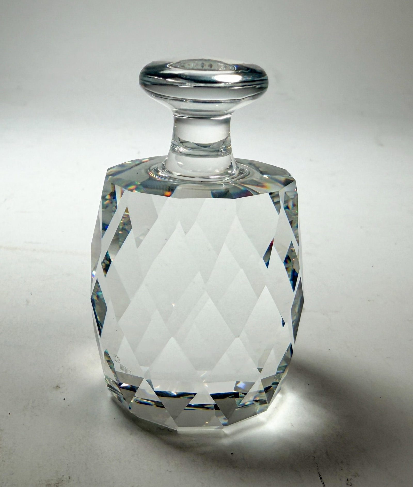 Swarovski " One Ton Paperweight " Crystal Figurine IOB - 2