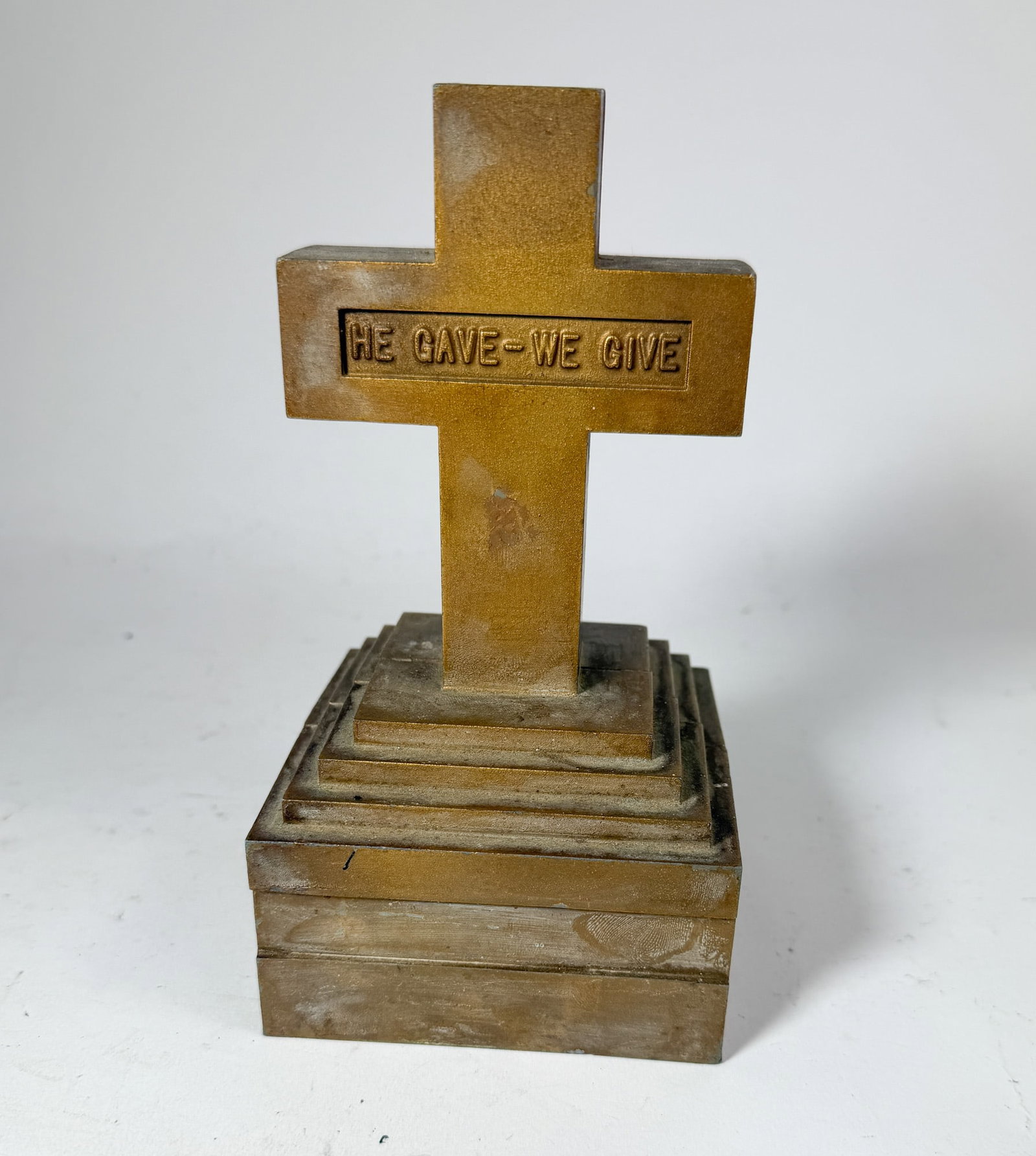 "He Gave - We Give" Cross Still Bank: "He Gave - We Give" Cross Still Bank Size 8" H Literature Brooks Auction – Online Auction Terms & Conditions Contact: (856) 694-2960 | info@brooks.auction READ BEFORE YOU BID: We want you to