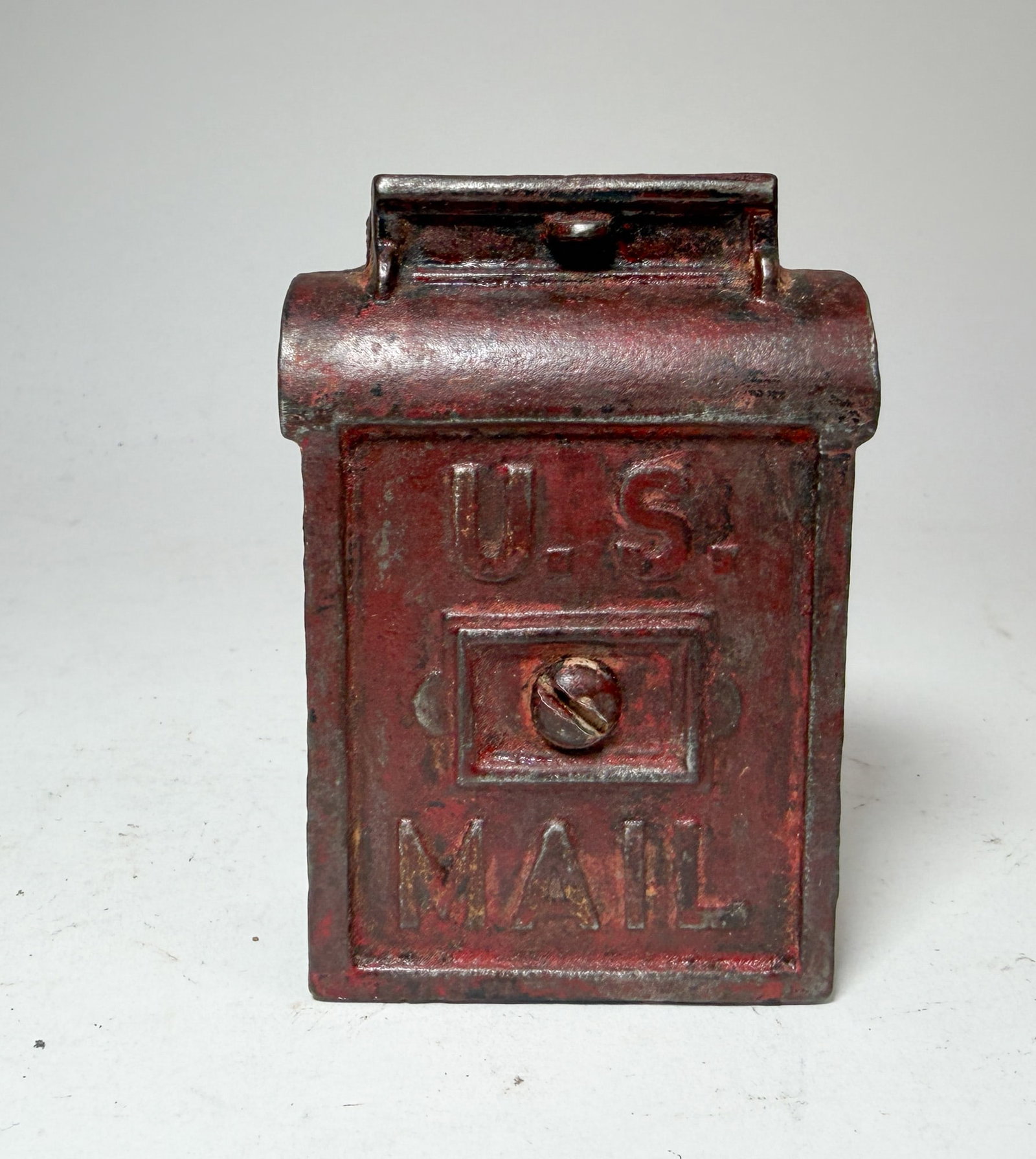 U.S. Mail Mailbox Cast Iron Still Bank: U.S. Mail Mailbox Cast Iron Still Bank Size 4" H Literature Brooks Auction – Online Auction Terms & Conditions Contact: (856) 694-2960 | info@brooks.auction READ BEFORE YOU BID: We want you to