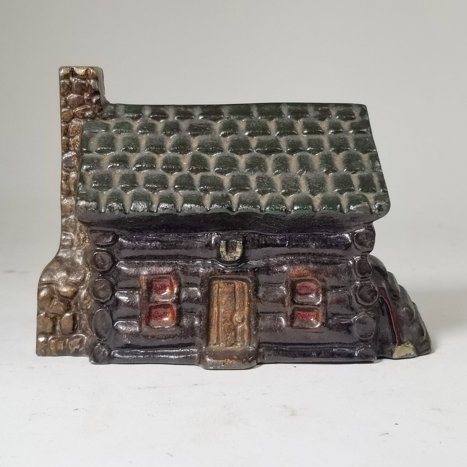 Cast Iron Log Cabin Still Bank (1 of 4)