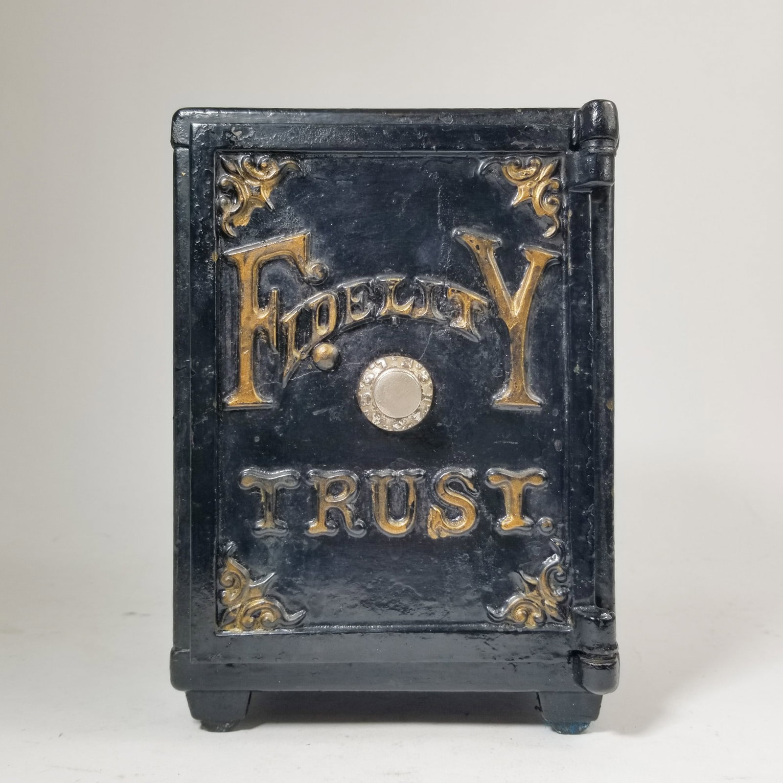 Fidelity Trust Large Cast Iron Safe Bank: Fidelity Trust Large Cast Iron Safe Bank Size 9" H Literature Brooks Auction – Online Auction Terms & Conditions Contact: (856) 694-2960 | info@brooks.auction READ BEFORE YOU BID: We wan