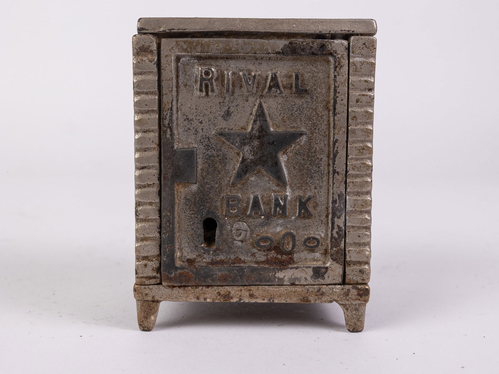 Rival Bank Cast Iron Safe Bank (1 of 5)