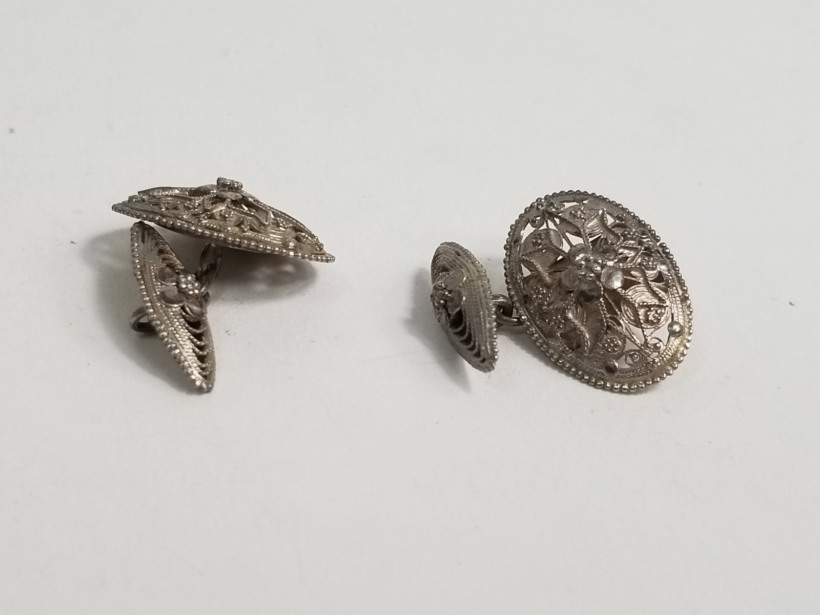 Antique 800 Silver Fine Detail Cufflinks (1 of 2)