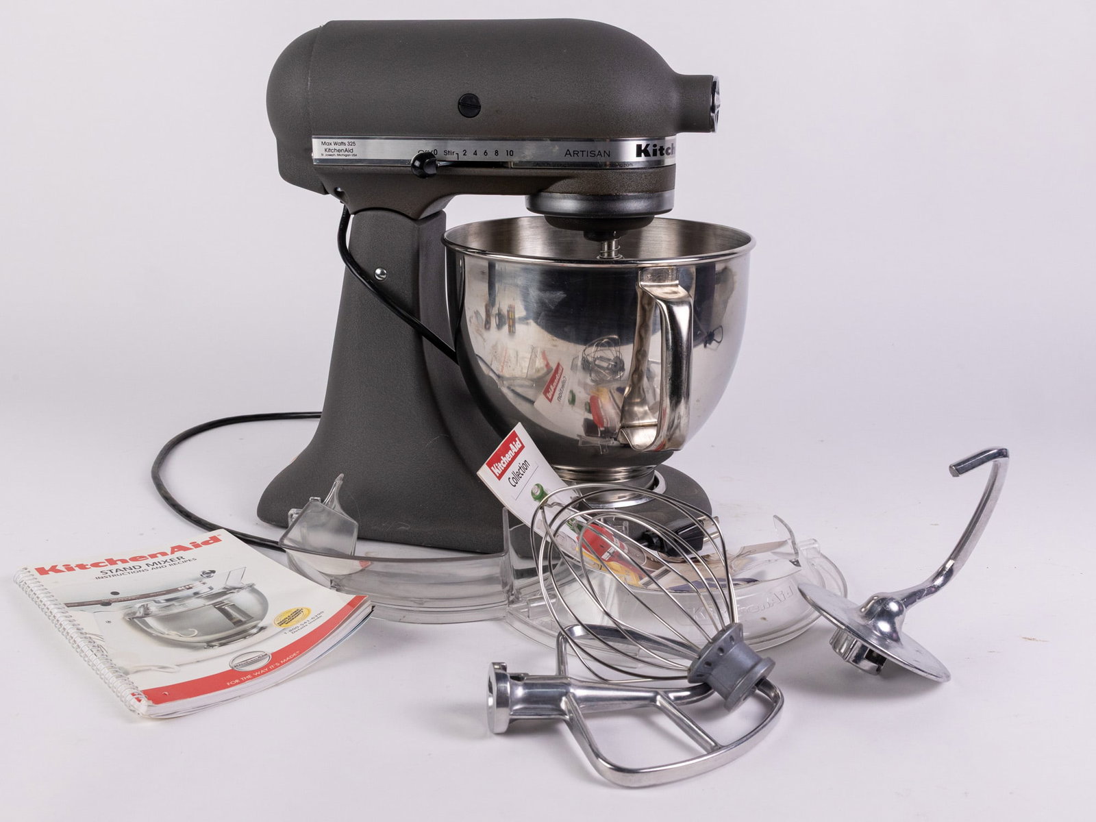 KitchenAid Stand Mixer in Slate Grey (1 of 6)