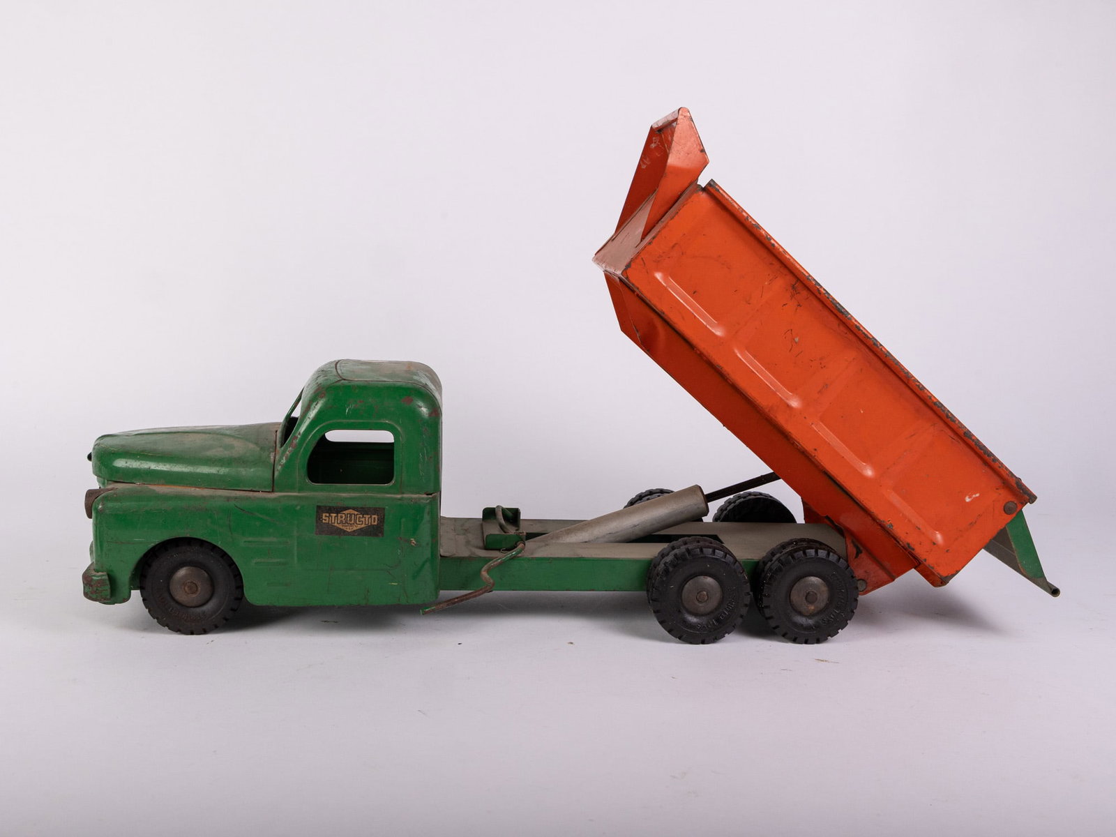 Structo Hydraulic Dump Truck - 6