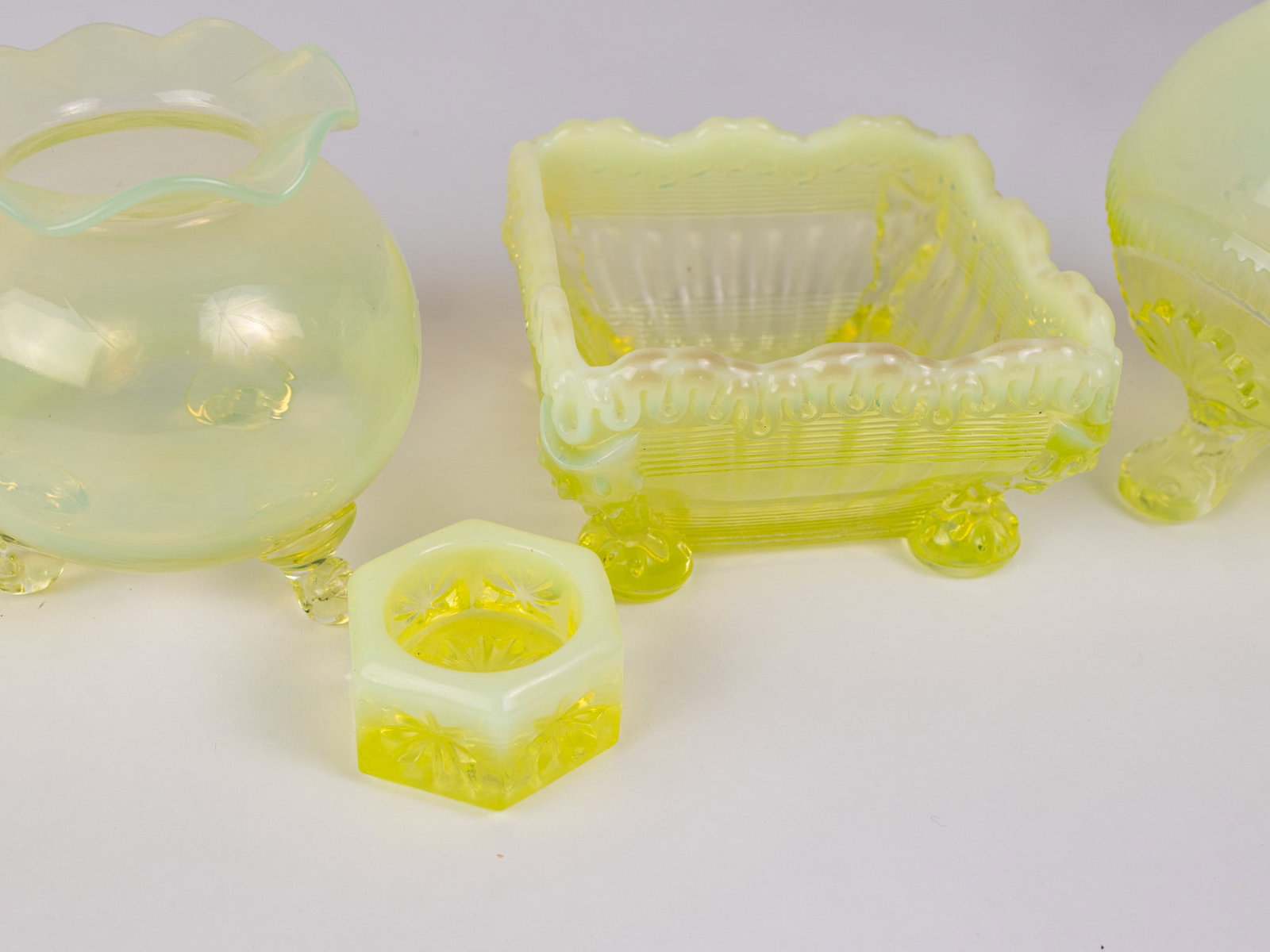 Assorted Vaseline Uranium Glass Articles - 4