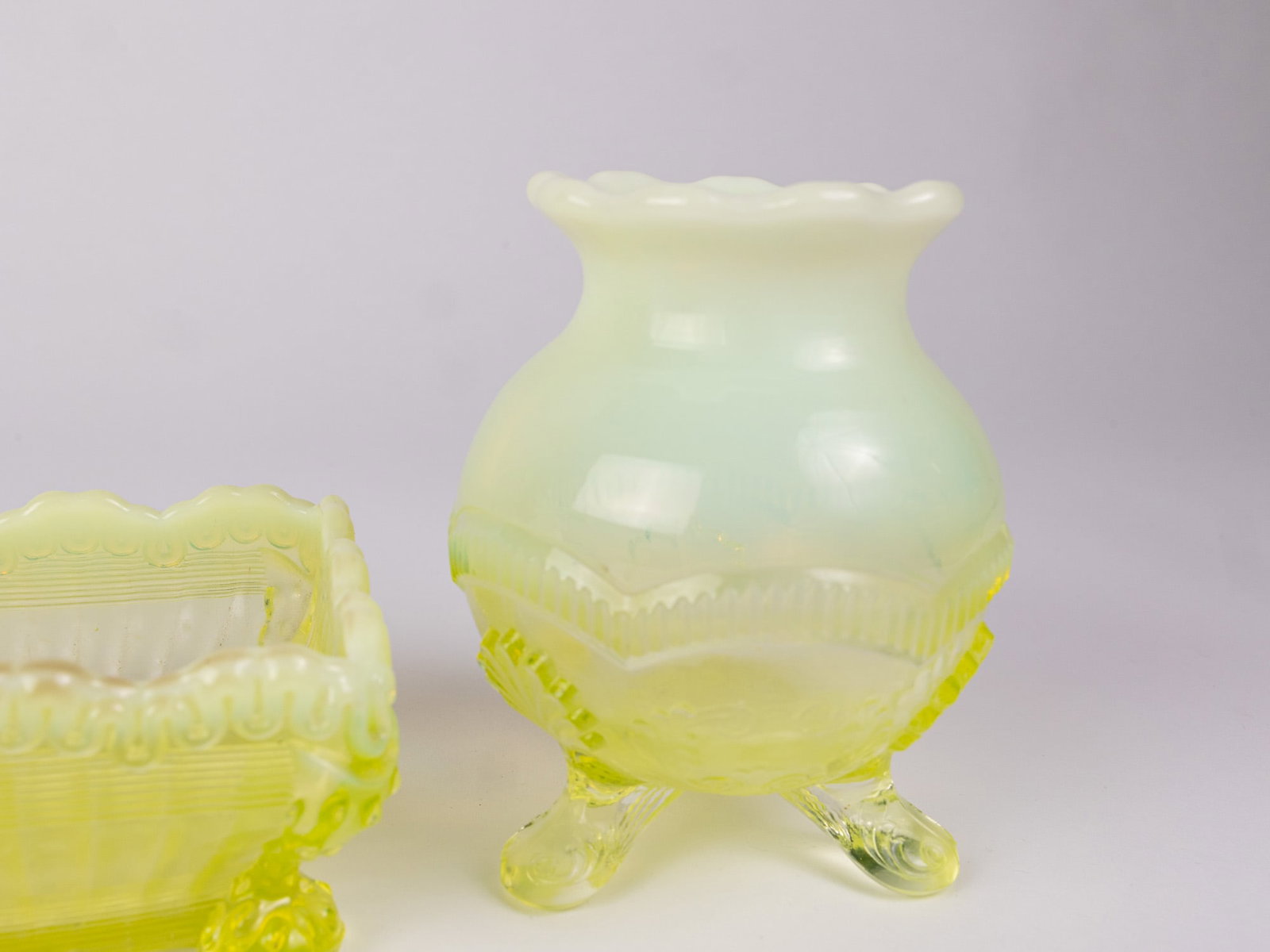 Assorted Vaseline Uranium Glass Articles - 5