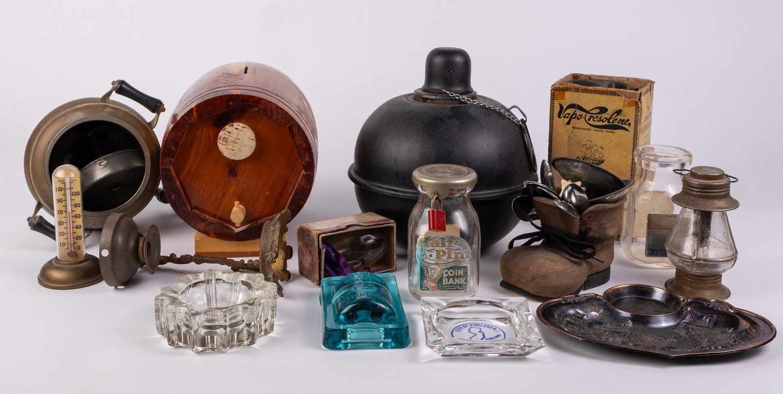 Vintage and Antique Assortment Lot: Vintage and Antique Assortment Lot Size 7" x 12" x 12" Literature Brooks Auction – Online Auction Terms & Conditions Contact: (856) 694-2960 | info@brooks.auction READ BEFORE YOU BID: We want