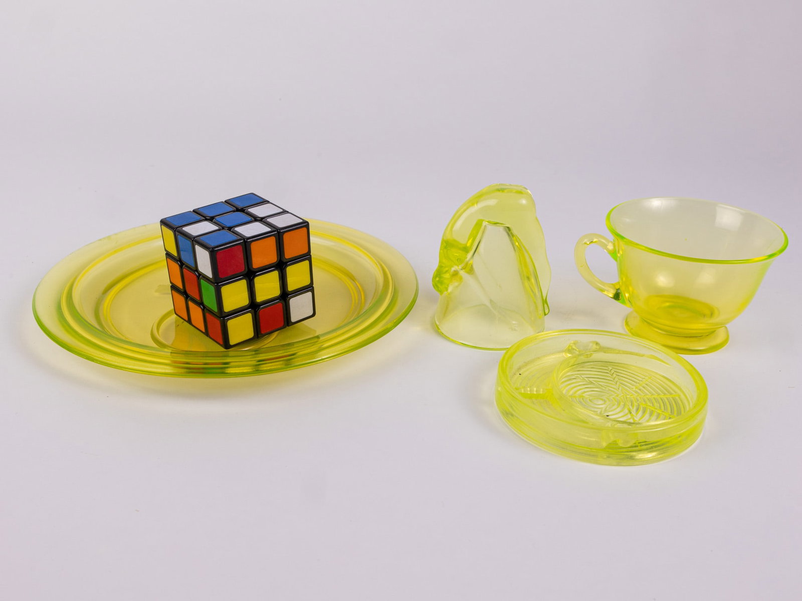 Assorted Uranium Glass Articles - 2