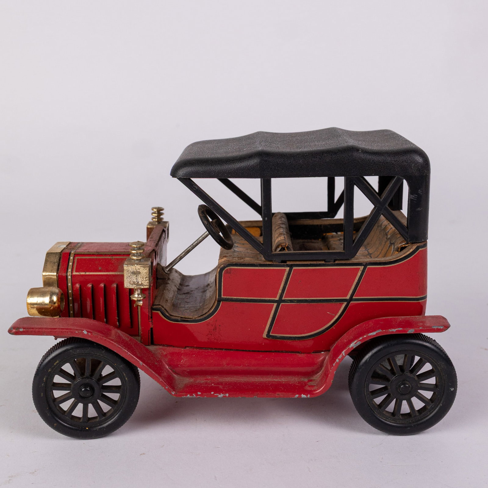 Vintage Japanese Tin Litho Touring Battery Powered Toy Car - 3