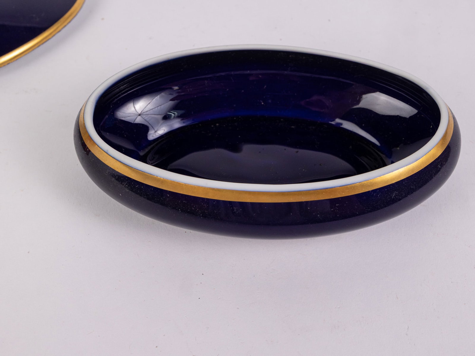 Vintage Limoges Cobalt & Gold Porcelain Trinket Box - 4