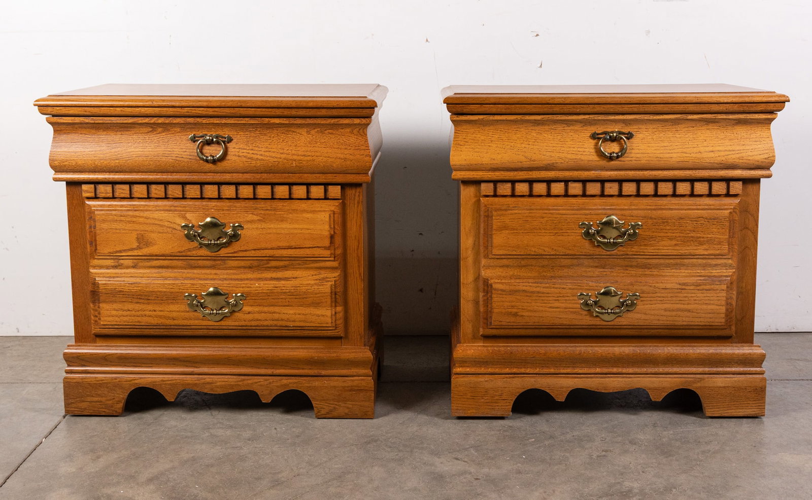 Pair of Vintage Nightstands: Pair of Vintage Nightstands Size 26" x 26" x 15" Literature Brooks Auction – Online Auction Terms & Conditions Contact: (856) 694-2960 | info@brooks.auction READ BEFORE YOU BID: We want you to
