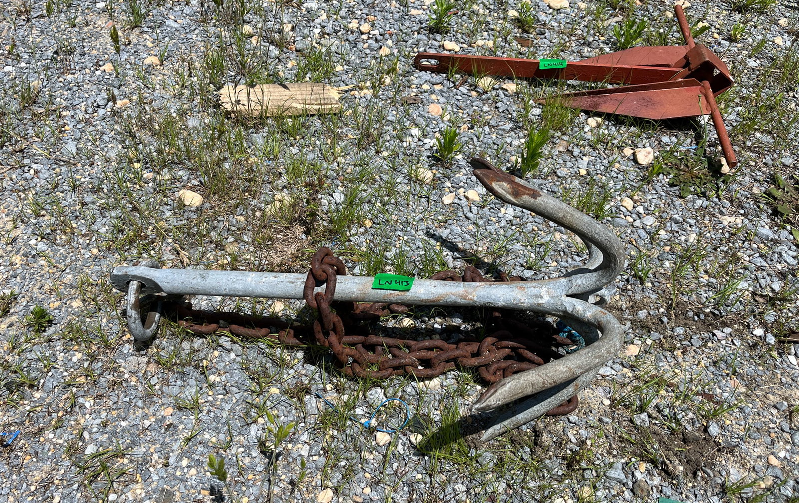 Small Vintage Nautical Anchor: Small Vintage Nautical Anchor Literature Brooks Auction – Online Auction Terms & Conditions Contact: (856) 694-2960 | info@brooks.auction READ BEFORE YOU BID: We want you to feel confident when