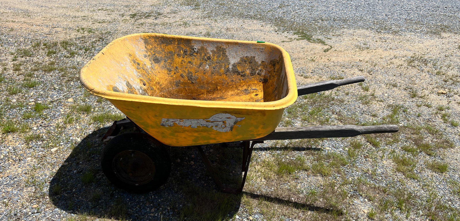 True Temper Wheelbarrow - 3