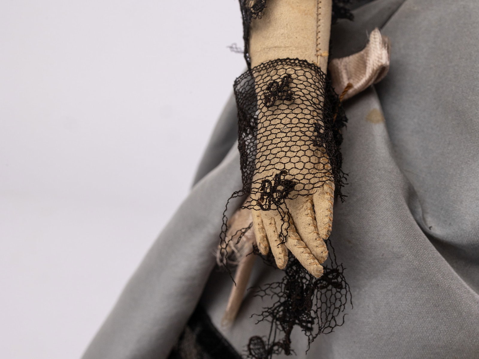 Francis Gaultier Type Antique 19th Century French Bisque Doll - 4