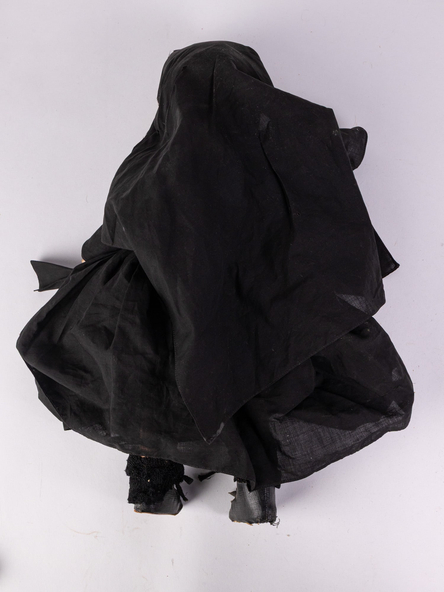 Early 20th Century Nun French Composition Doll - 8